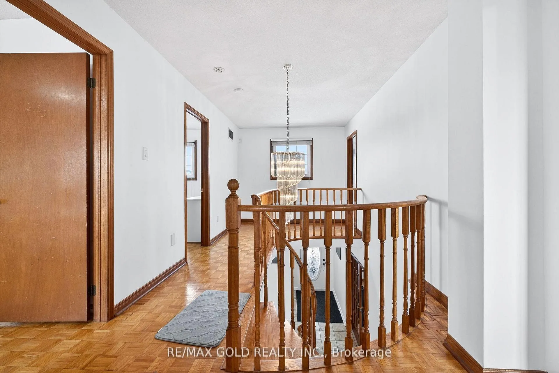 Photo 16 of 16 Rodwell Court, Brampton, Fletcher's Creek South — HOMEH