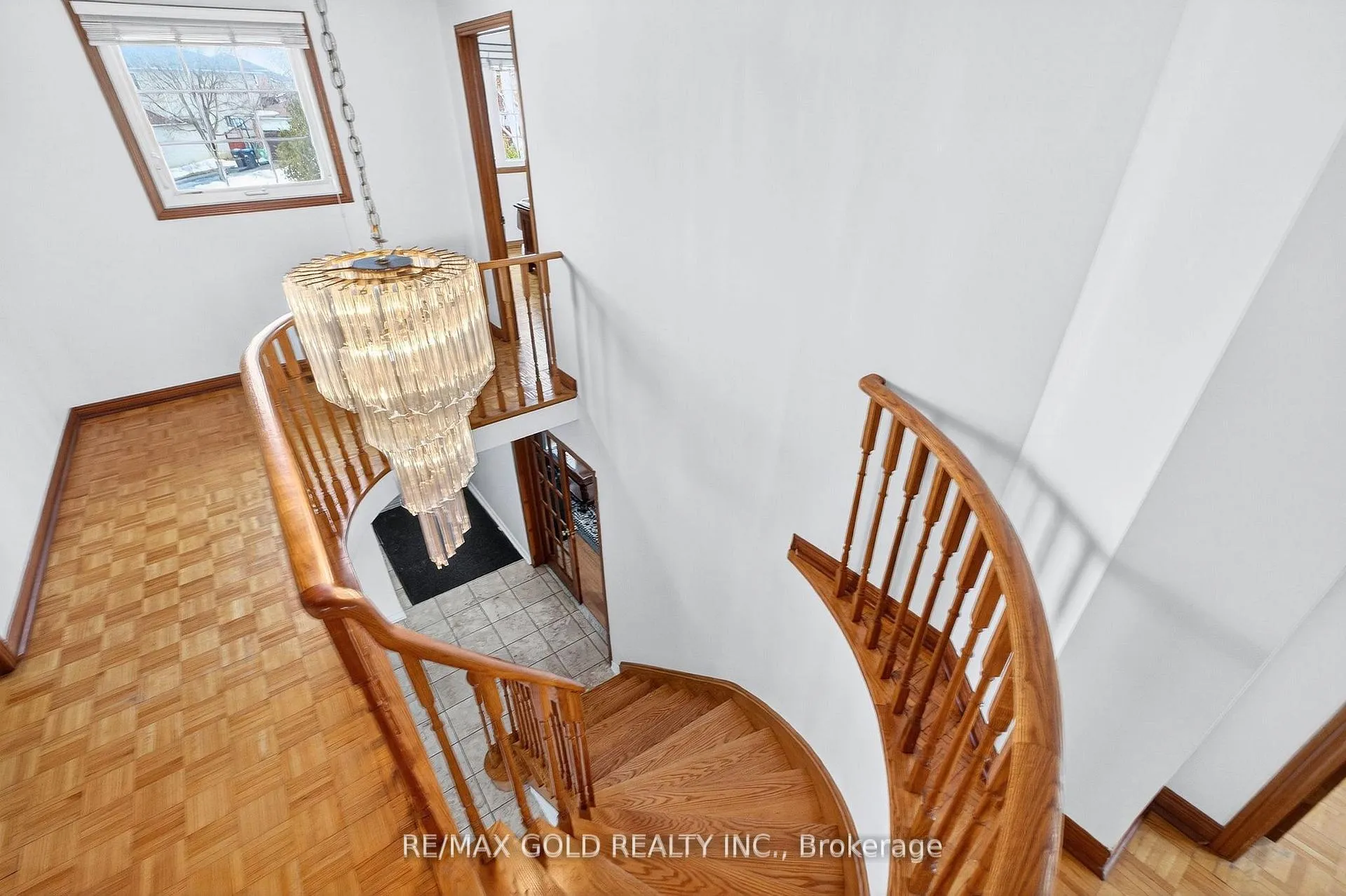 Photo 17 of 16 Rodwell Court, Brampton, Fletcher's Creek South — HOMEH