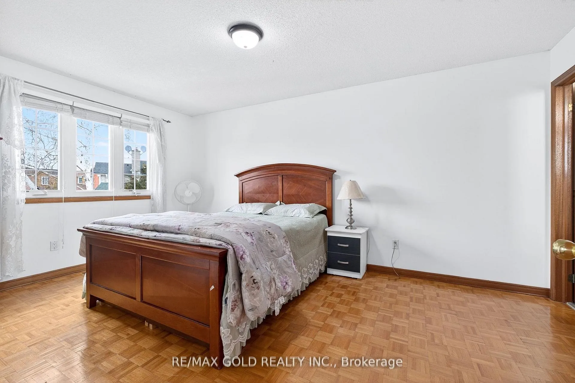 Photo 22 of 16 Rodwell Court, Brampton, Fletcher's Creek South — HOMEH