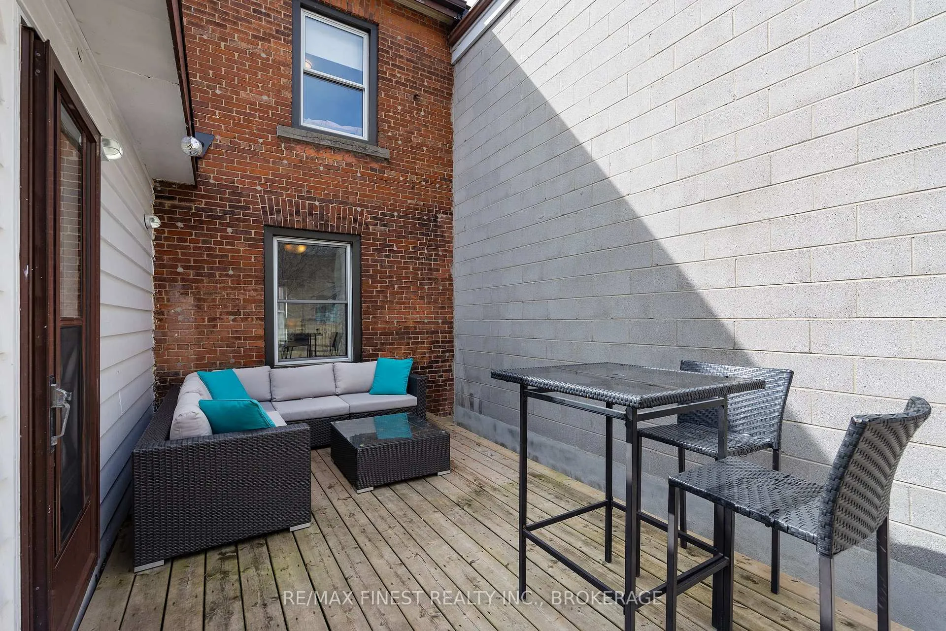 Photo 28 of 137 Stephen Street, Kingston, East of Sir John A. Blvd — HOMEH