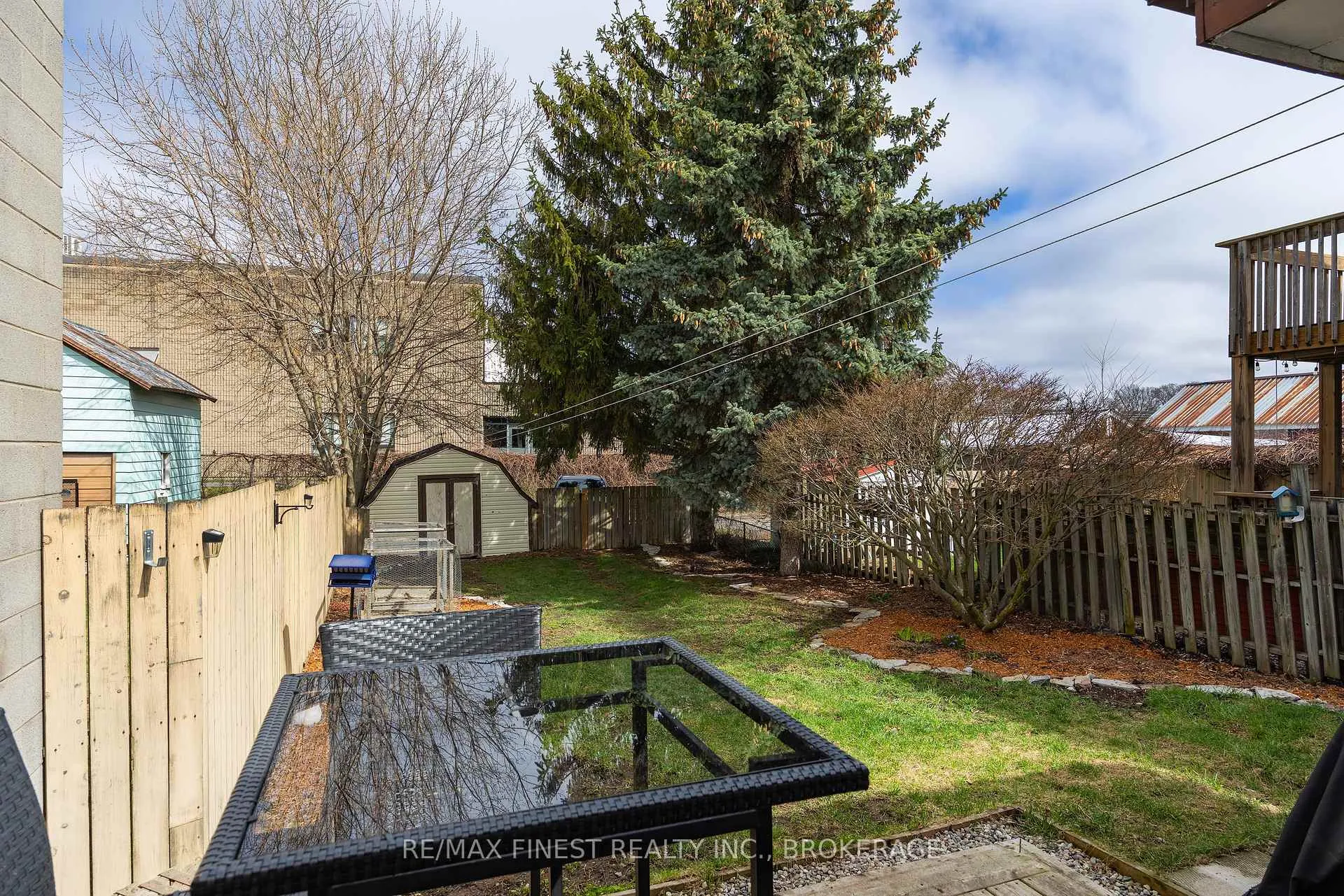 Photo 29 of 137 Stephen Street, Kingston, East of Sir John A. Blvd — HOMEH