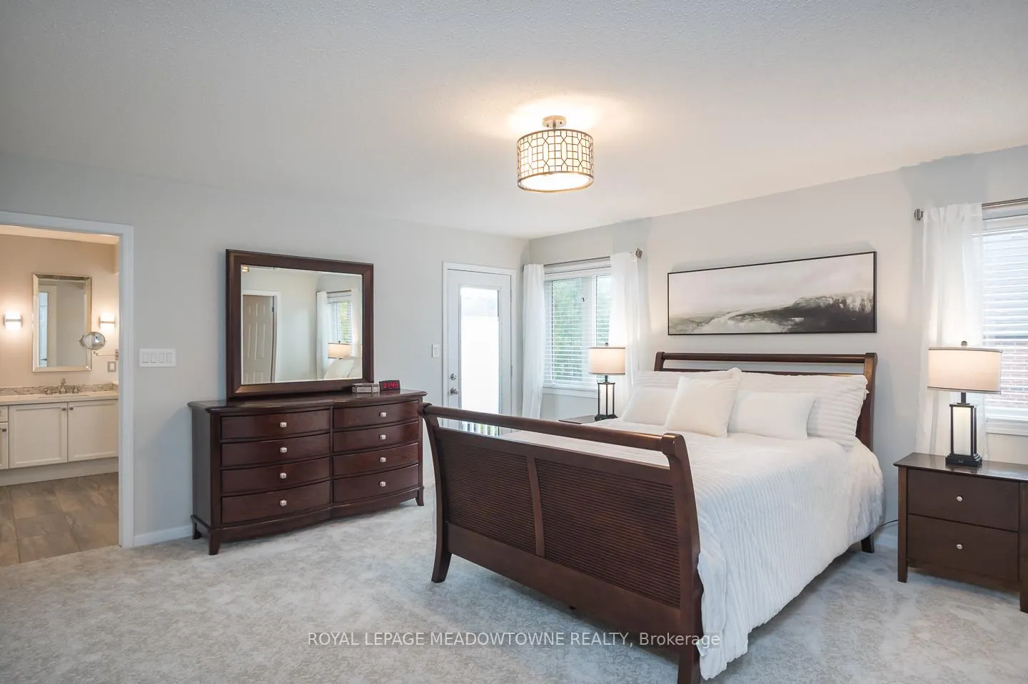 Photo 14 of 720 Lingen Crescent, Milton, Coates — HOMEH