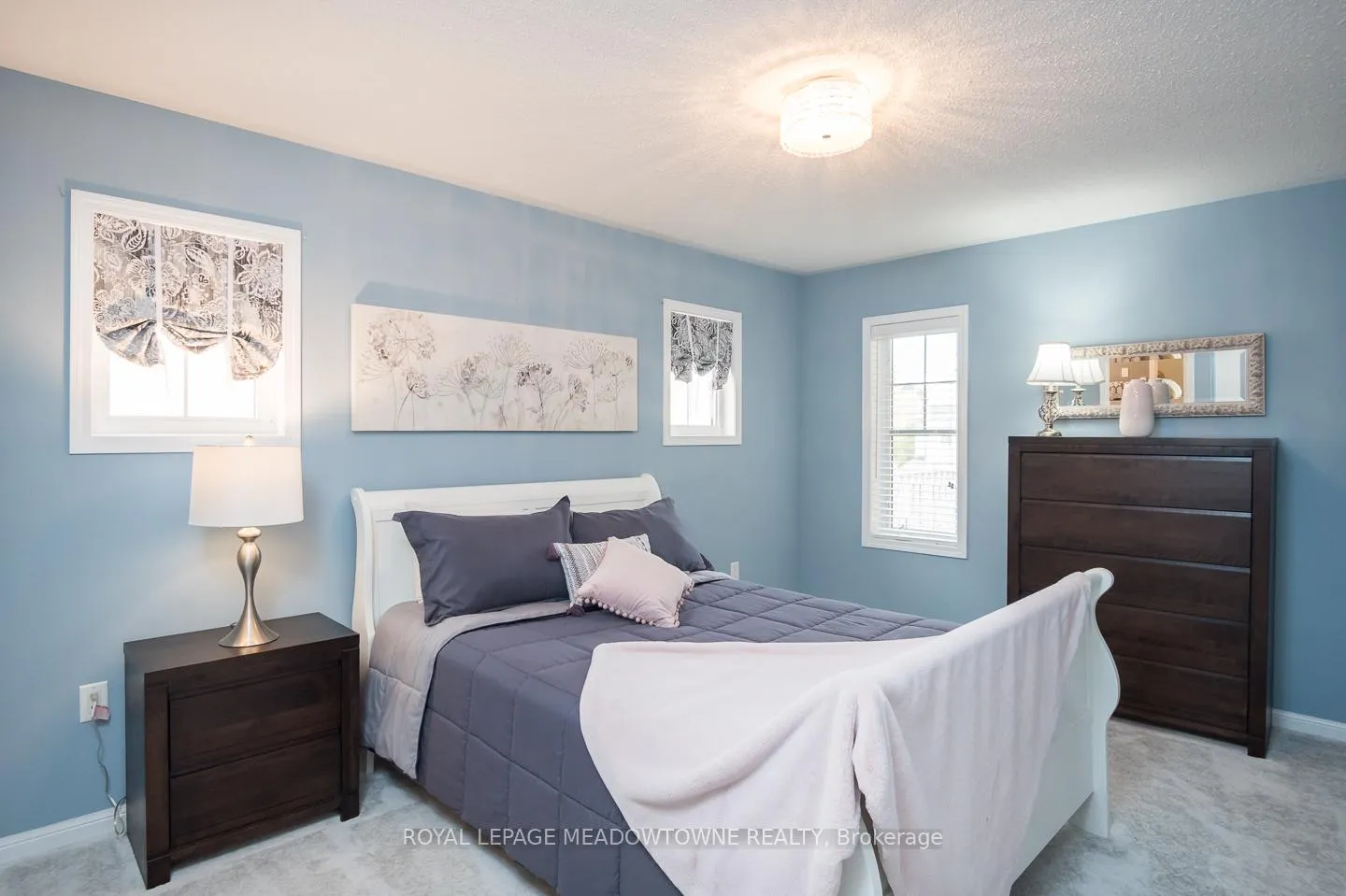 Photo 25 of 720 Lingen Crescent, Milton, Coates — HOMEH