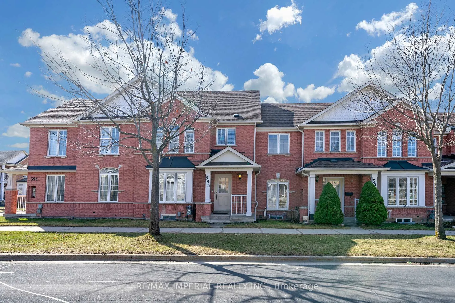 Photo 1 of 393 Bur Oak Avenue, Markham, Berczy — HOMEH
