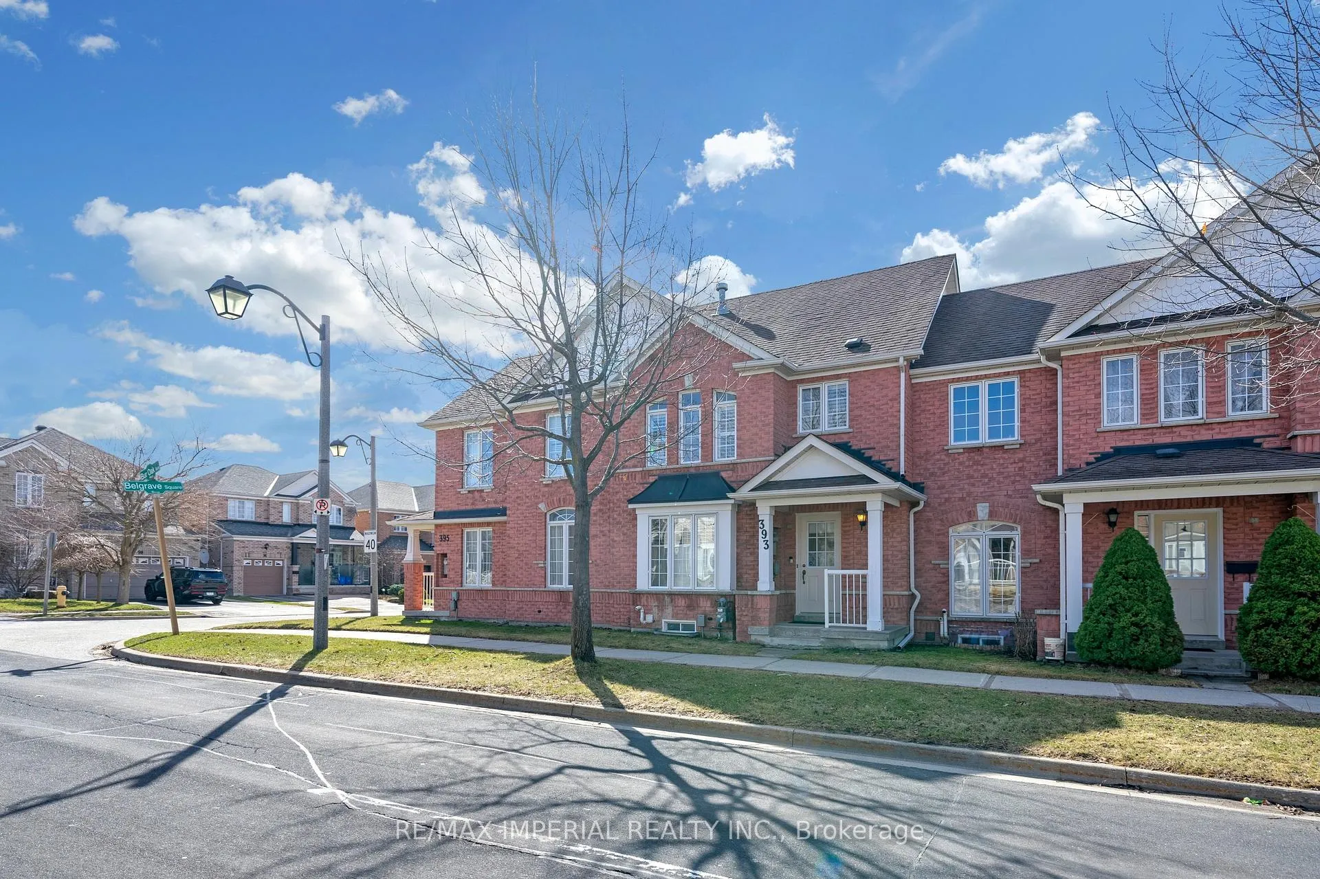 Photo 2 of 393 Bur Oak Avenue, Markham, Berczy — HOMEH