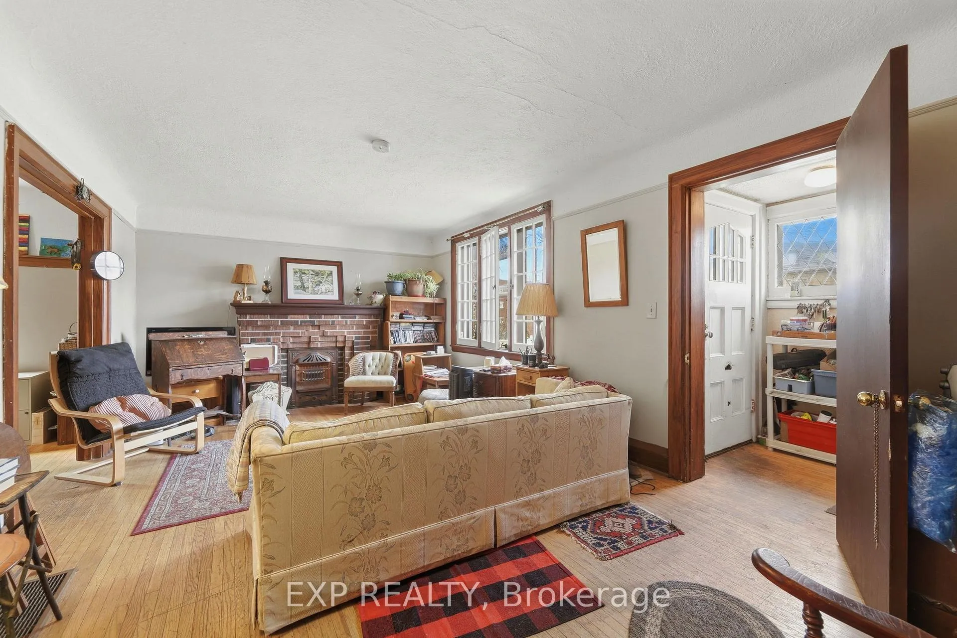 Photo 4 of 509 Aberdeen Avenue, Hamilton, Kirkendall — HOMEH