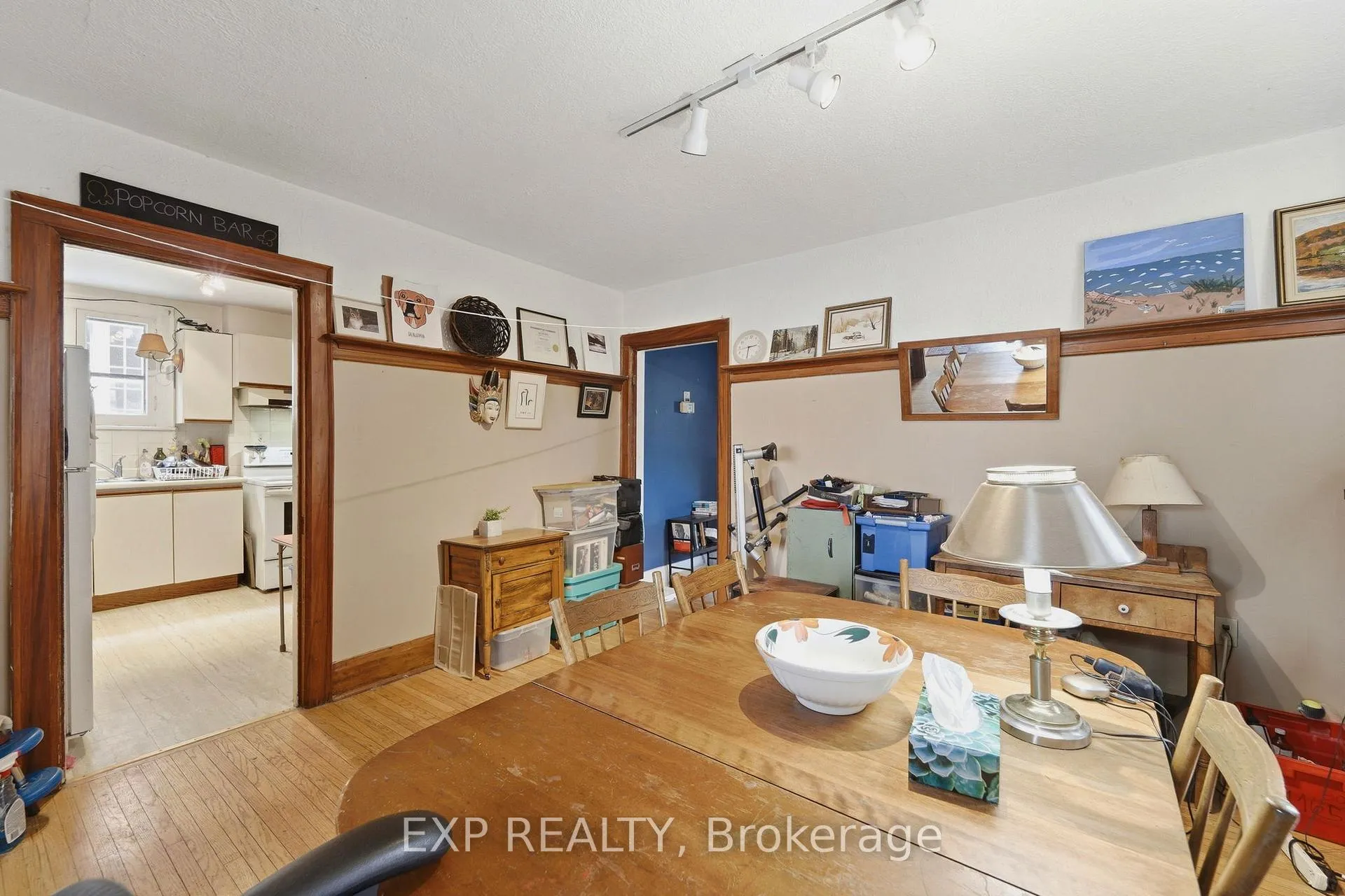 Photo 11 of 509 Aberdeen Avenue, Hamilton, Kirkendall — HOMEH