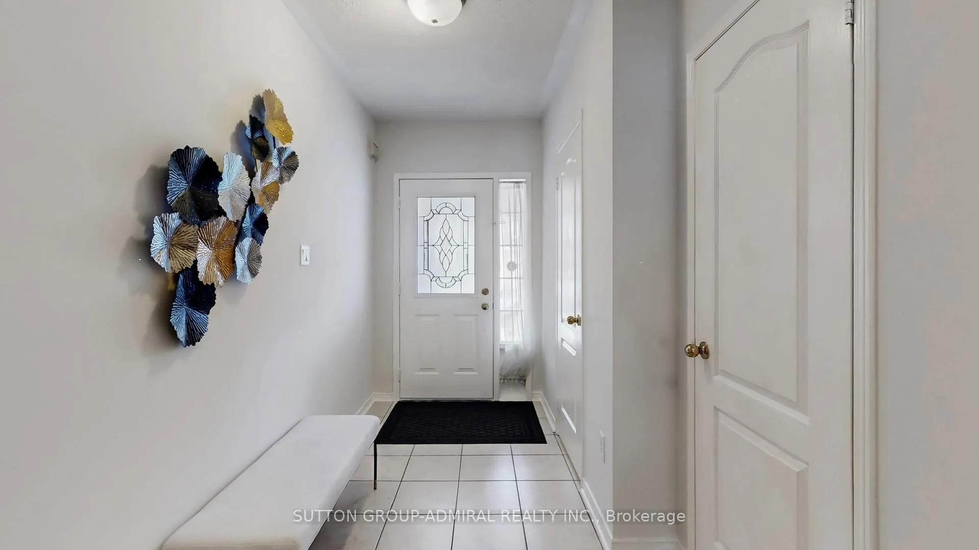 Photo 4 of 78 Camino Drive, Vaughan, Vellore Village — HOMEH