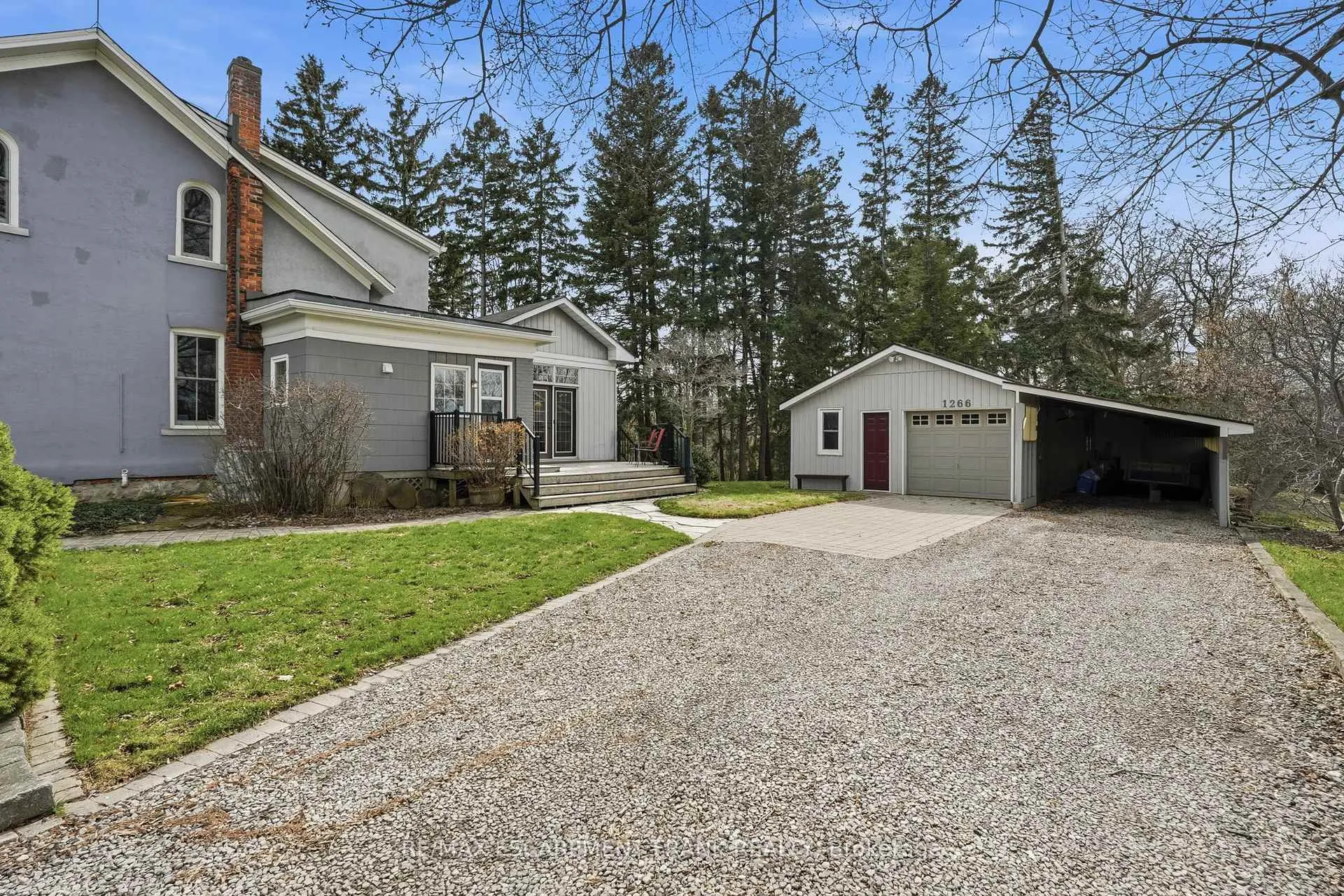 Photo 34 of 1266 Scenic Drive, Hamilton, Iroquoia Heights — HOMEH