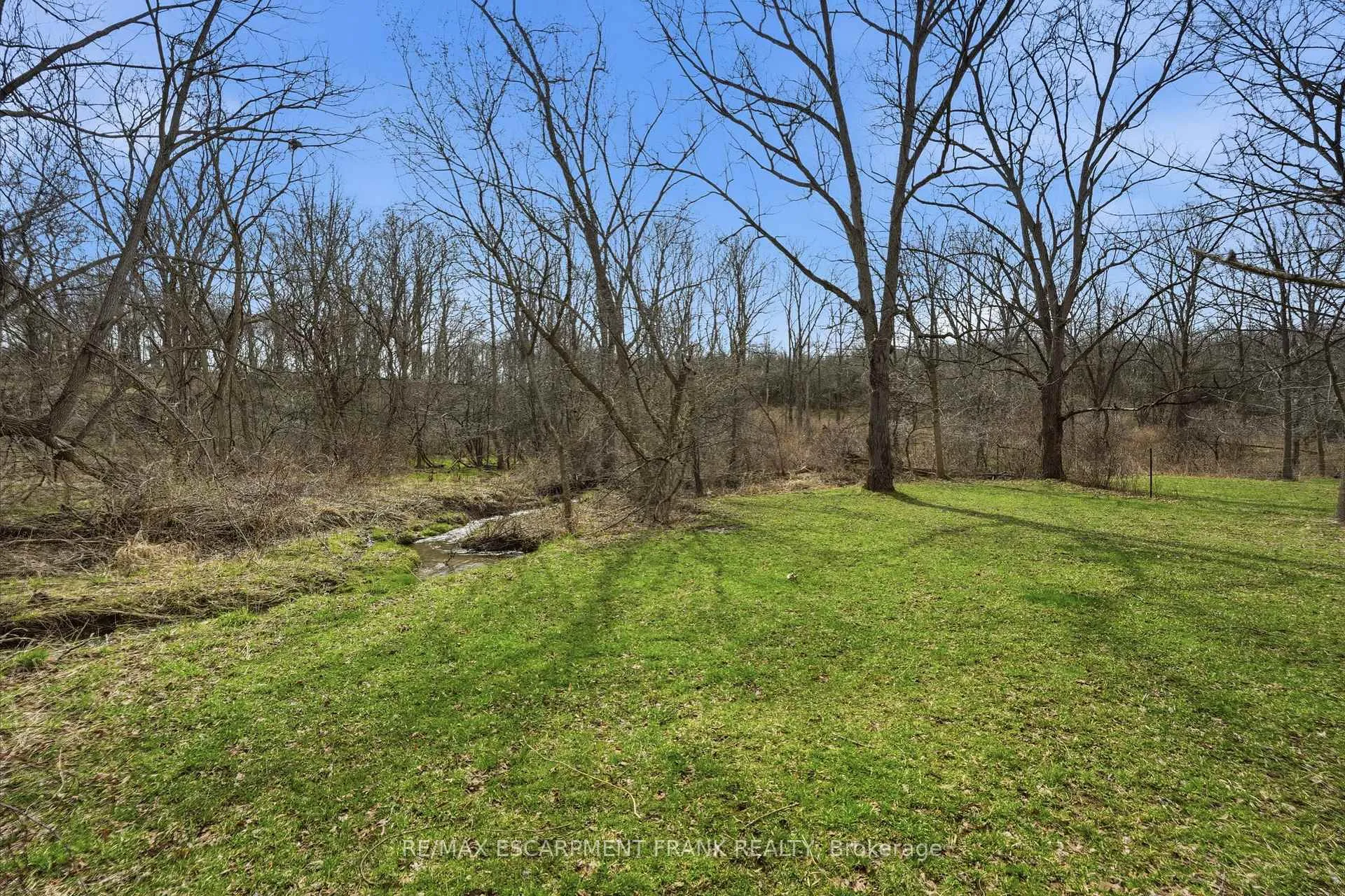 Photo 44 of 1266 Scenic Drive, Hamilton, Iroquoia Heights — HOMEH