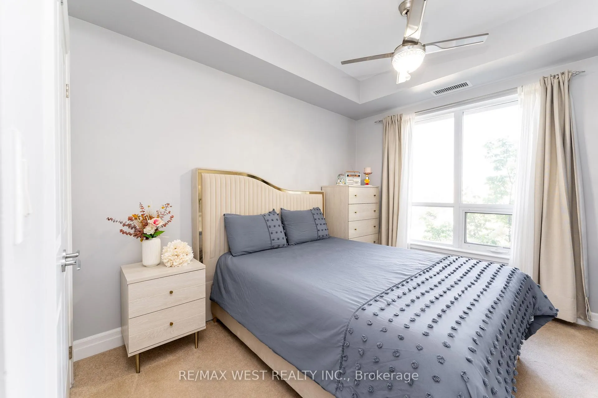 Photo 13 of Unit 230, 111 Civic Square Gate, Aurora, Bayview Wellington — HOMEH