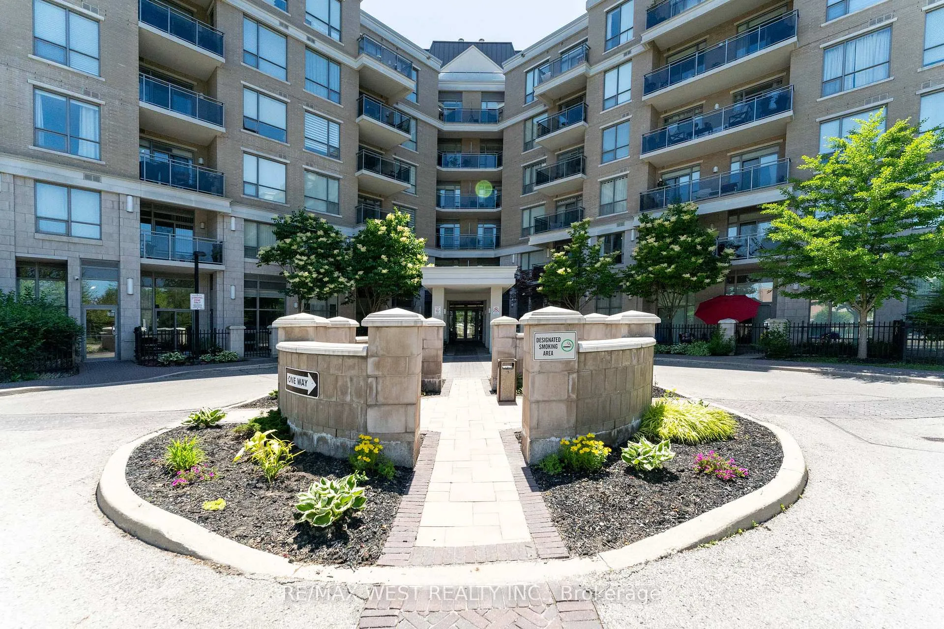 Photo 35 of Unit 230, 111 Civic Square Gate, Aurora, Bayview Wellington — HOMEH