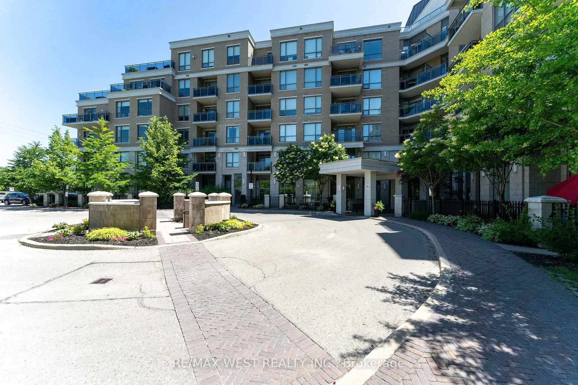 Photo 37 of Unit 230, 111 Civic Square Gate, Aurora, Bayview Wellington — HOMEH