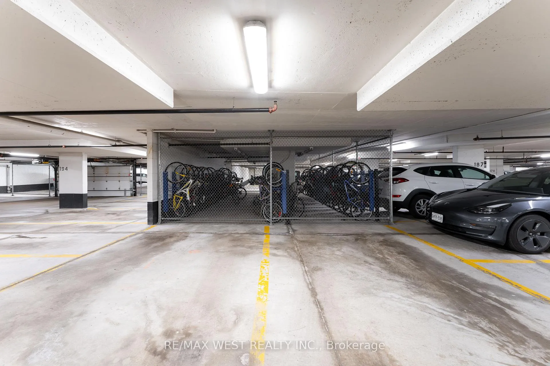 Photo 46 of Unit 230, 111 Civic Square Gate, Aurora, Bayview Wellington — HOMEH