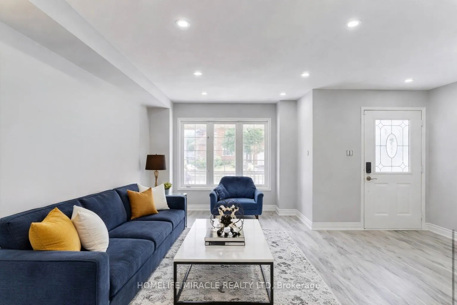 Photo 2 of 29 Giraffe Avenue, Brampton, Sandringham-Wellington — HOMEH