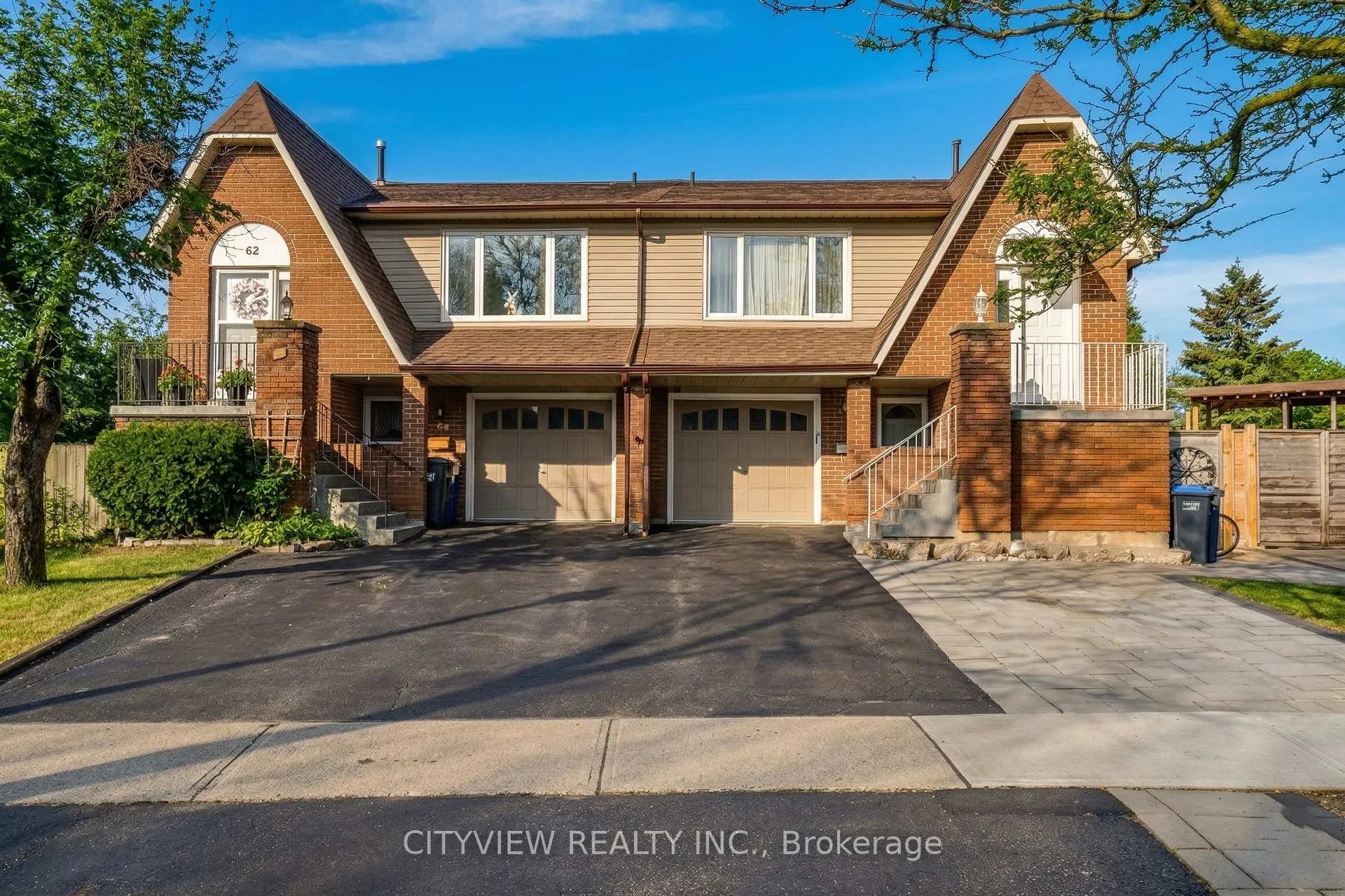 Photo 1 of 64 Foxacre Row, Brampton, Madoc — HOMEH