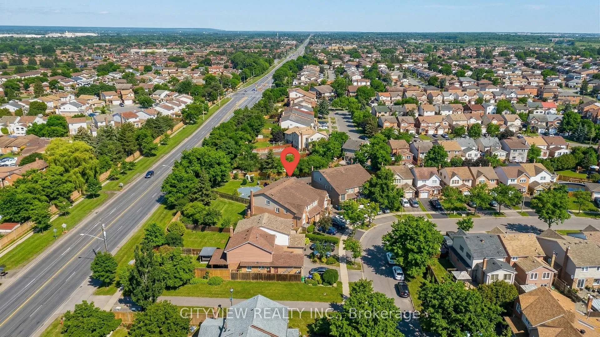 Photo 4 of 64 Foxacre Row, Brampton, Madoc — HOMEH
