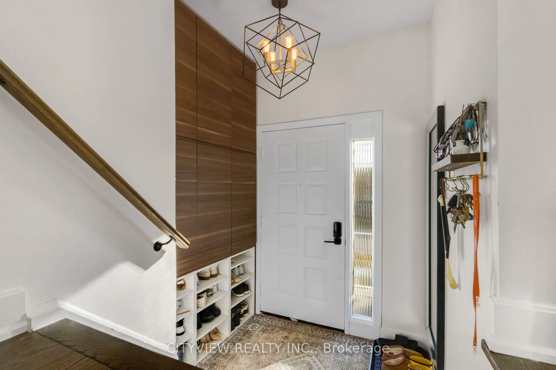 Photo 11 of 64 Foxacre Row, Brampton, Madoc — HOMEH