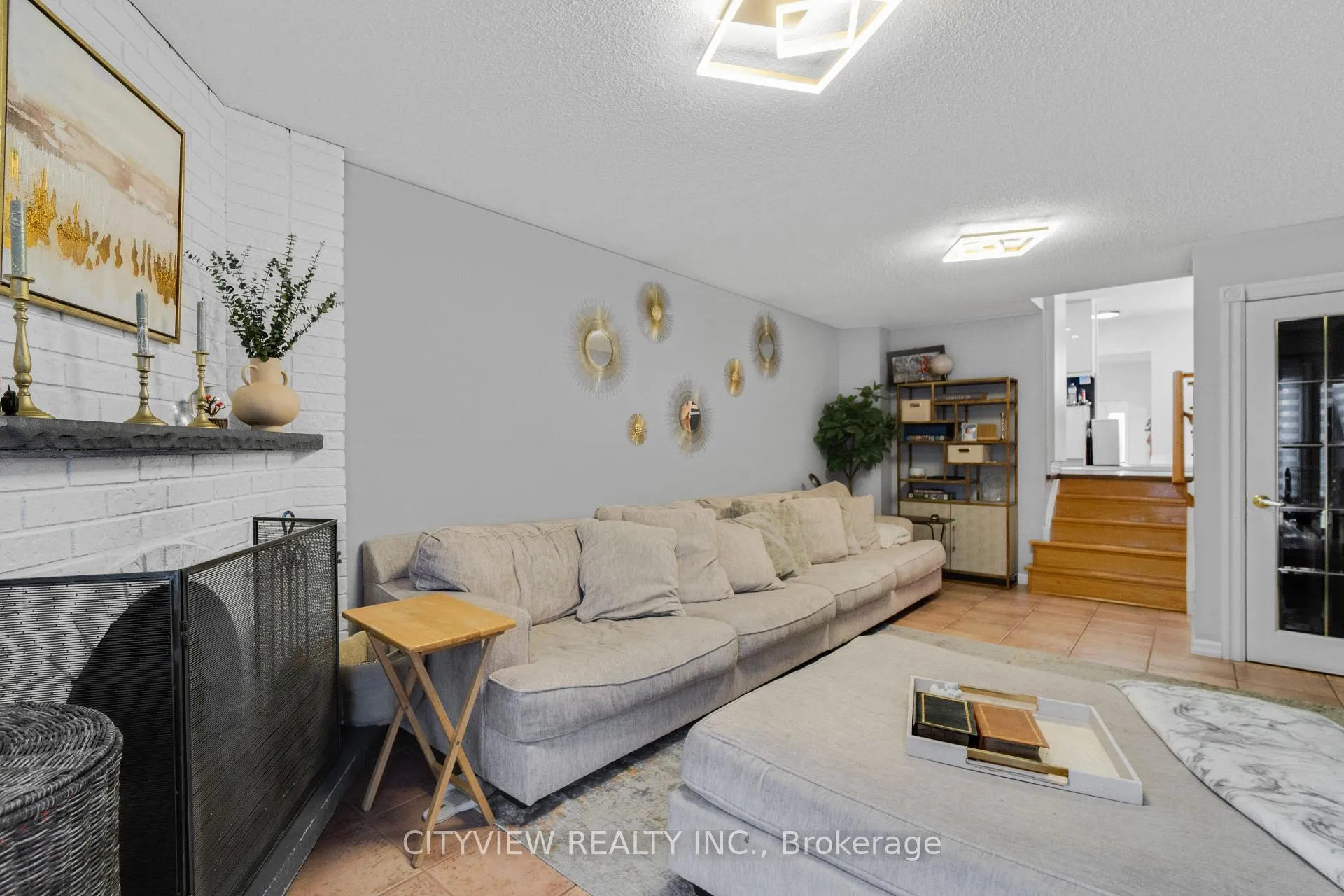 Photo 30 of 64 Foxacre Row, Brampton, Madoc — HOMEH