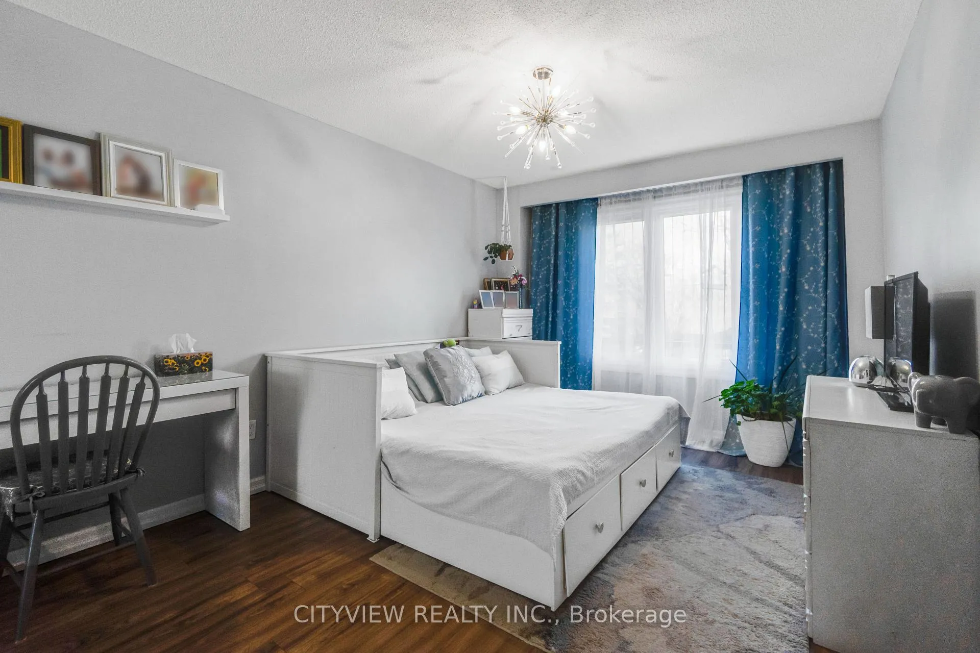 Photo 31 of 64 Foxacre Row, Brampton, Madoc — HOMEH