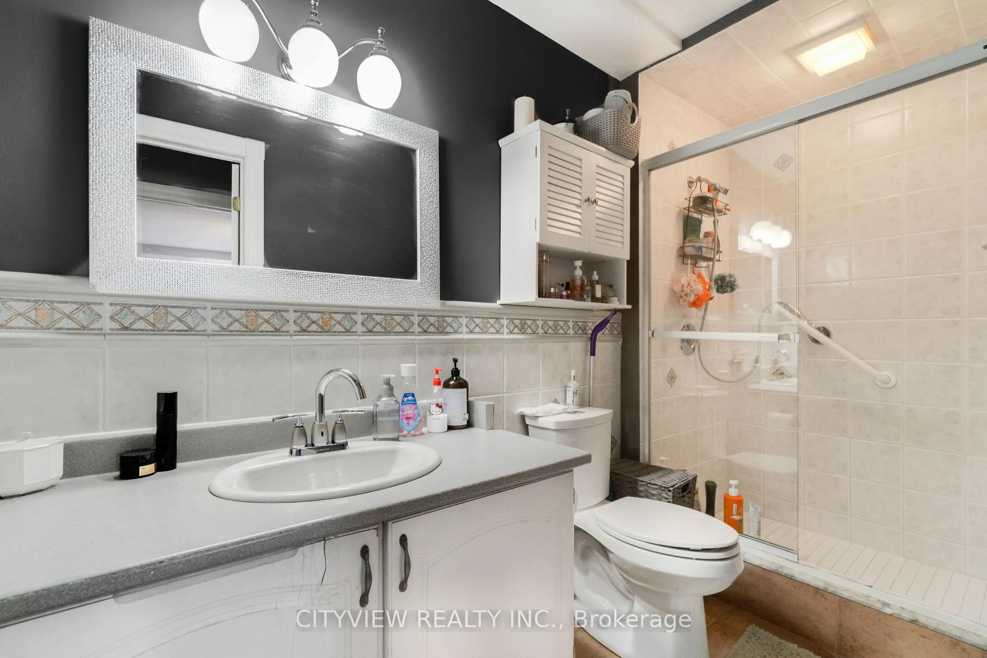 Photo 33 of 64 Foxacre Row, Brampton, Madoc — HOMEH
