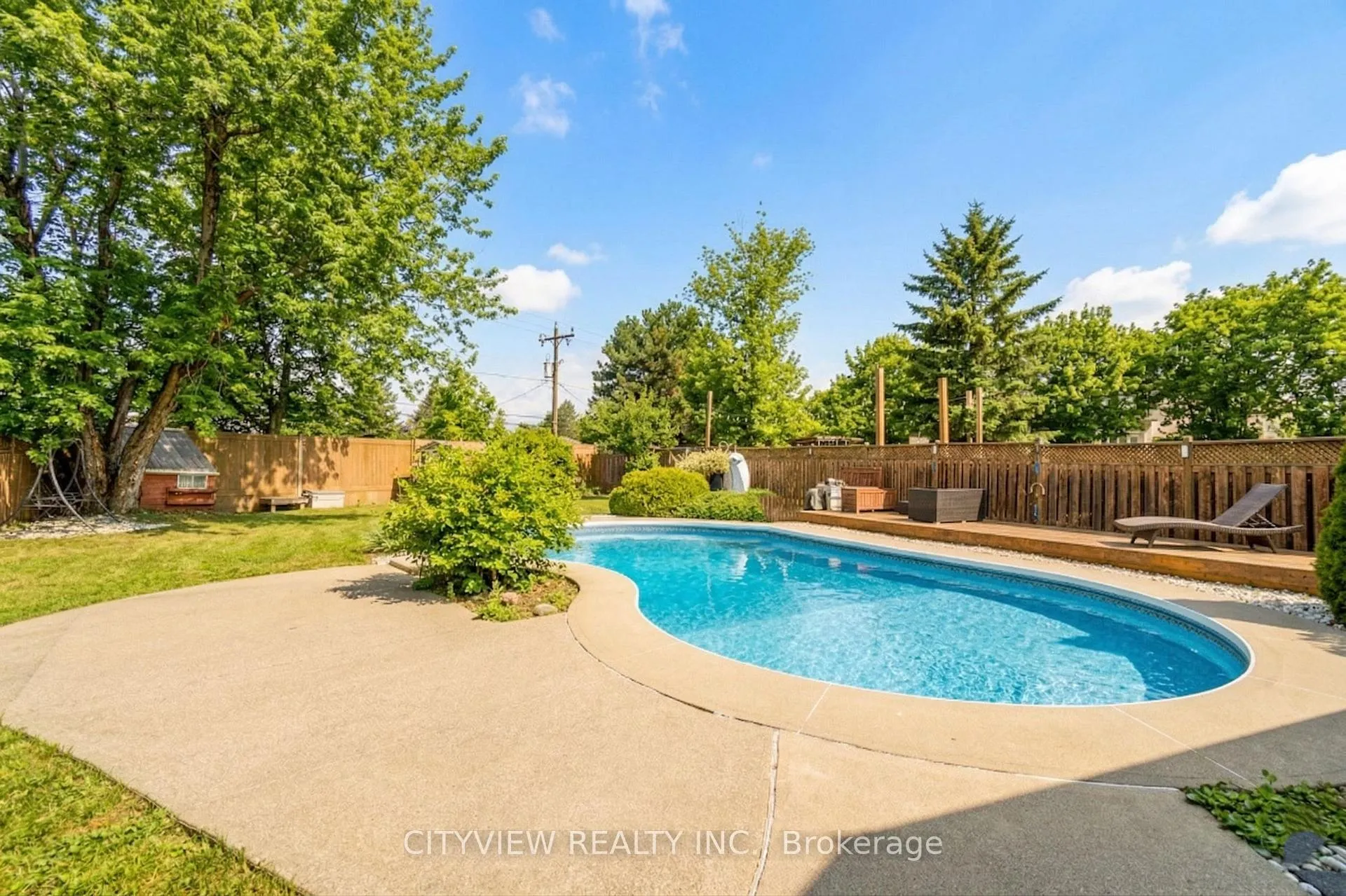 Photo 39 of 64 Foxacre Row, Brampton, Madoc — HOMEH