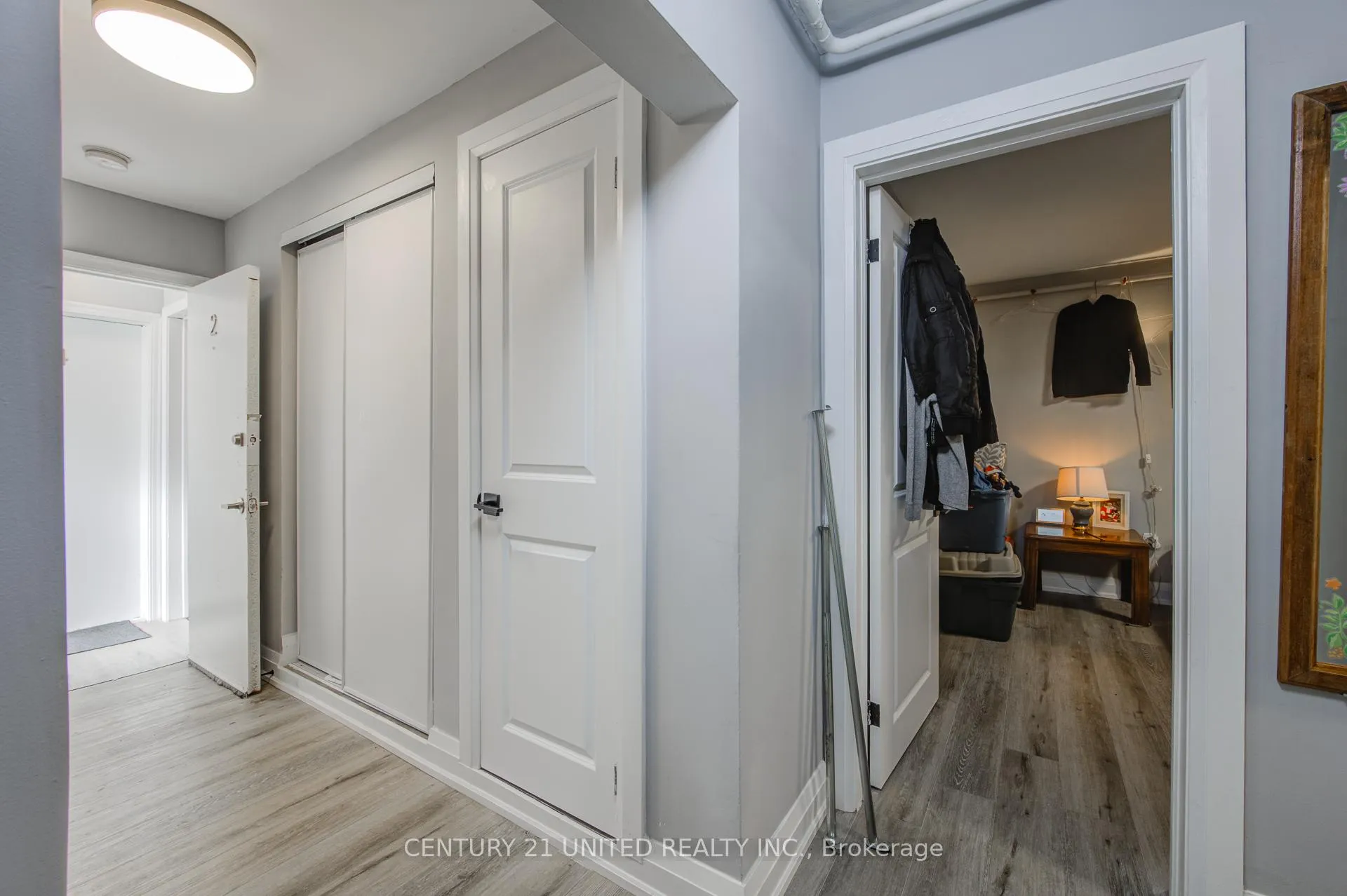 Photo 4 of Unit Unit 2, 99 Haig Street, St. Catharines, E. Chester — HOMEH