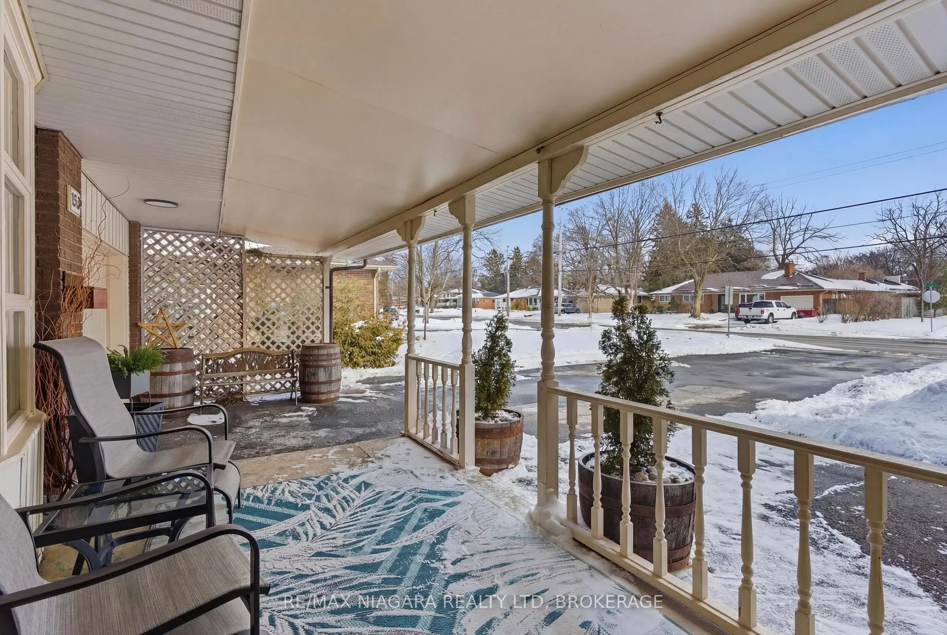 Photo 3 of 1350 Haist Street, Pelham, Fonthill — HOMEH