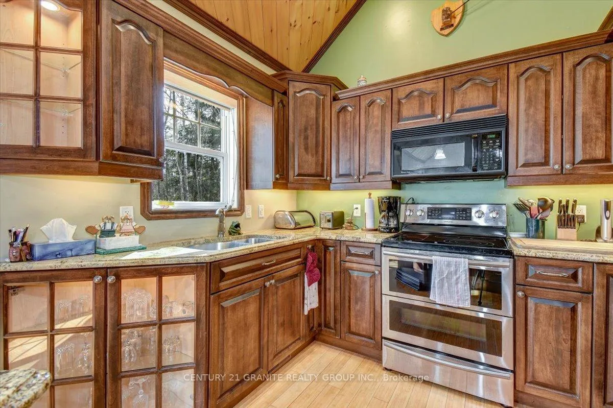 Photo 14 of 52 Nicklaus Drive, Bancroft, Bancroft Ward — HOMEH