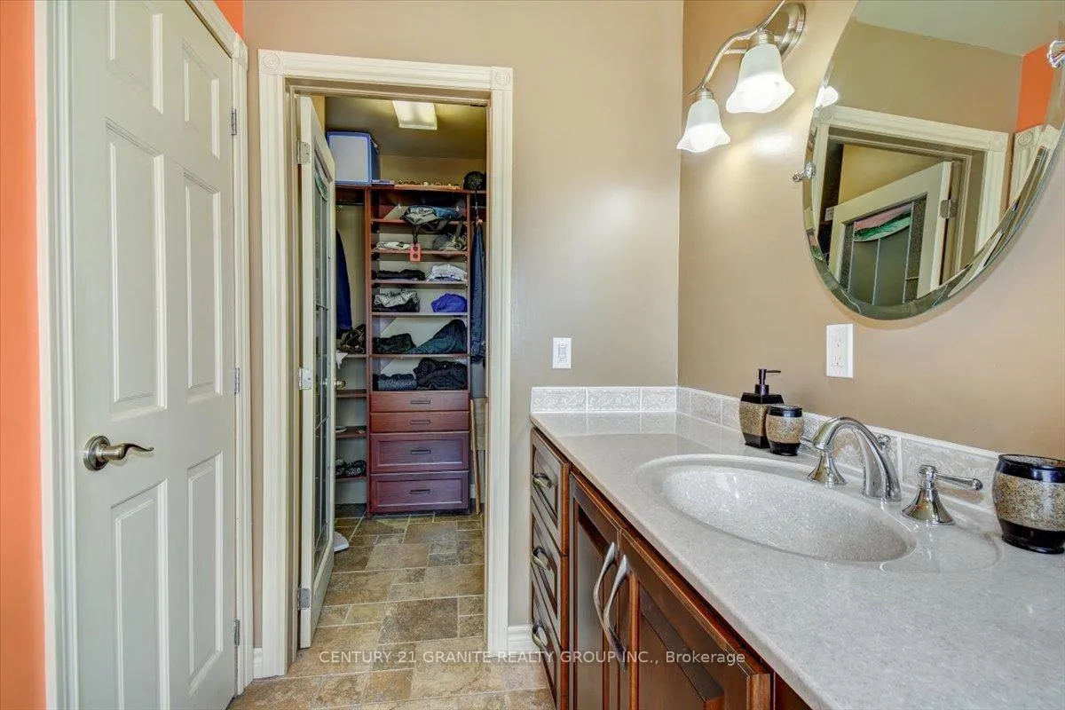 Photo 23 of 52 Nicklaus Drive, Bancroft, Bancroft Ward — HOMEH
