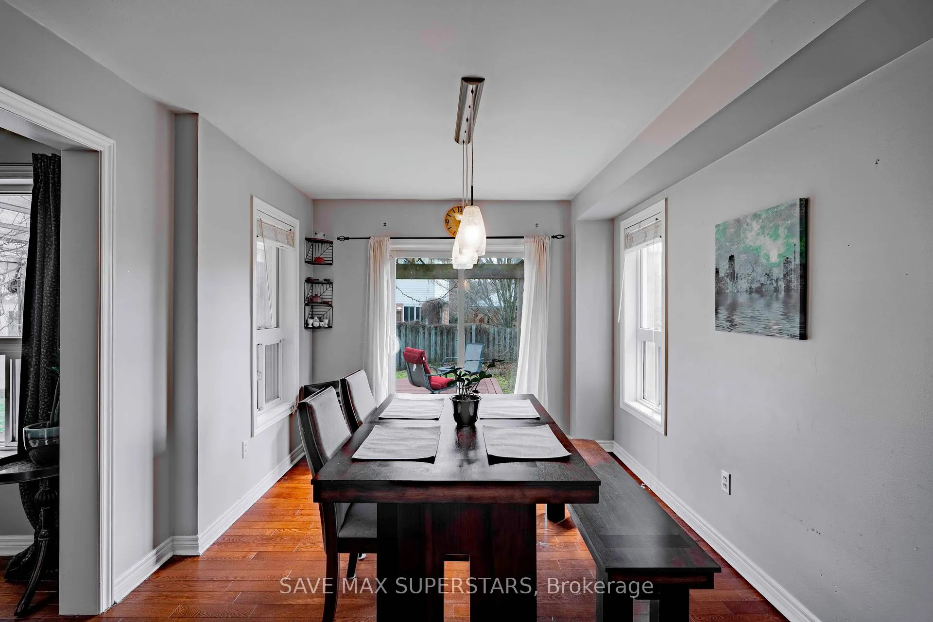 Photo 15 of 63 Gore Drive, Barrie, Ardagh — HOMEH
