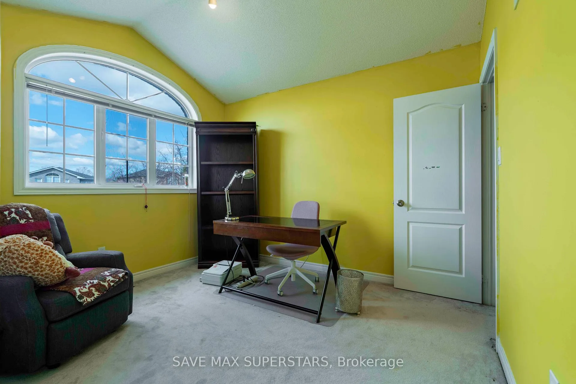 Photo 31 of 63 Gore Drive, Barrie, Ardagh — HOMEH