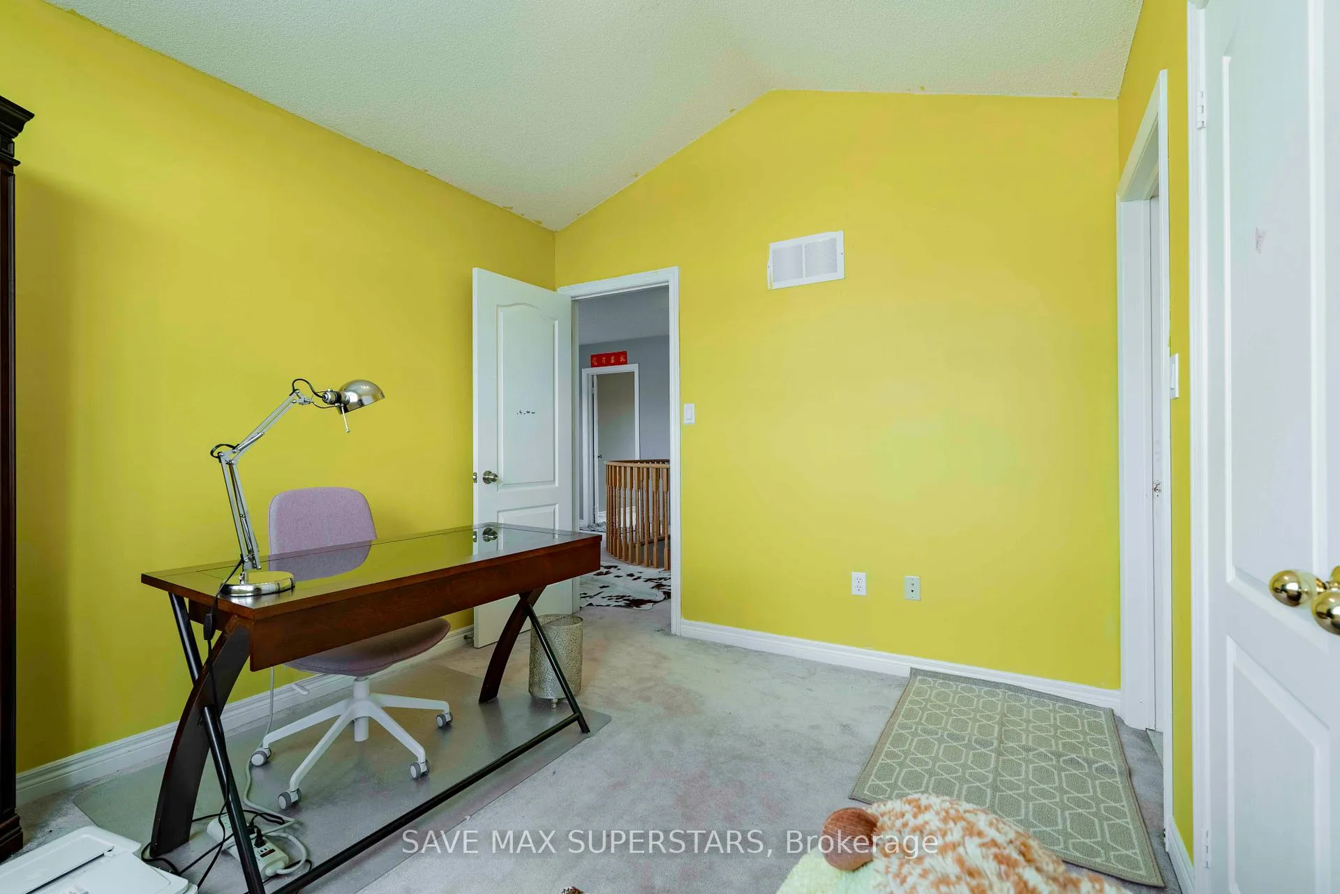 Photo 32 of 63 Gore Drive, Barrie, Ardagh — HOMEH