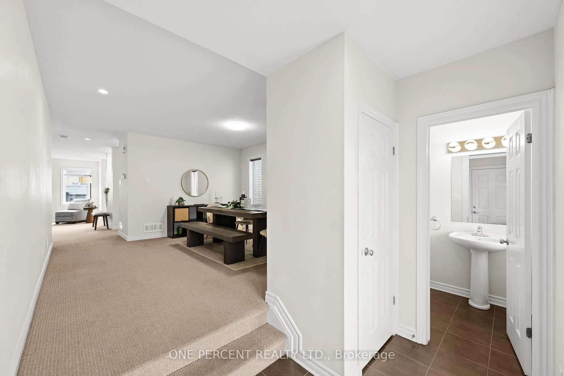 Photo 2 of 620 Clearbrook Drive, Ottawa, Barrhaven - Strandherd — HOMEH