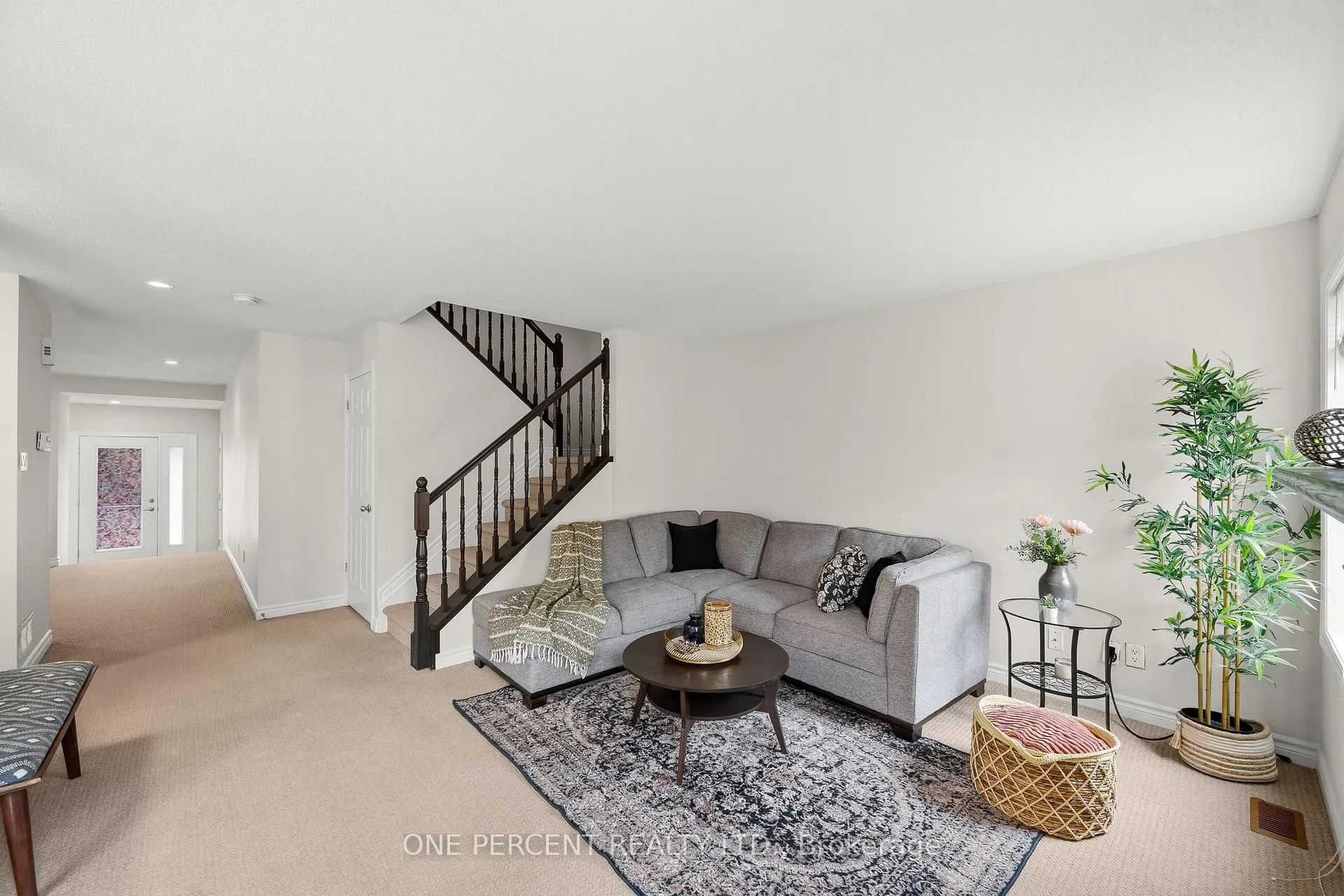 Photo 9 of 620 Clearbrook Drive, Ottawa, Barrhaven - Strandherd — HOMEH