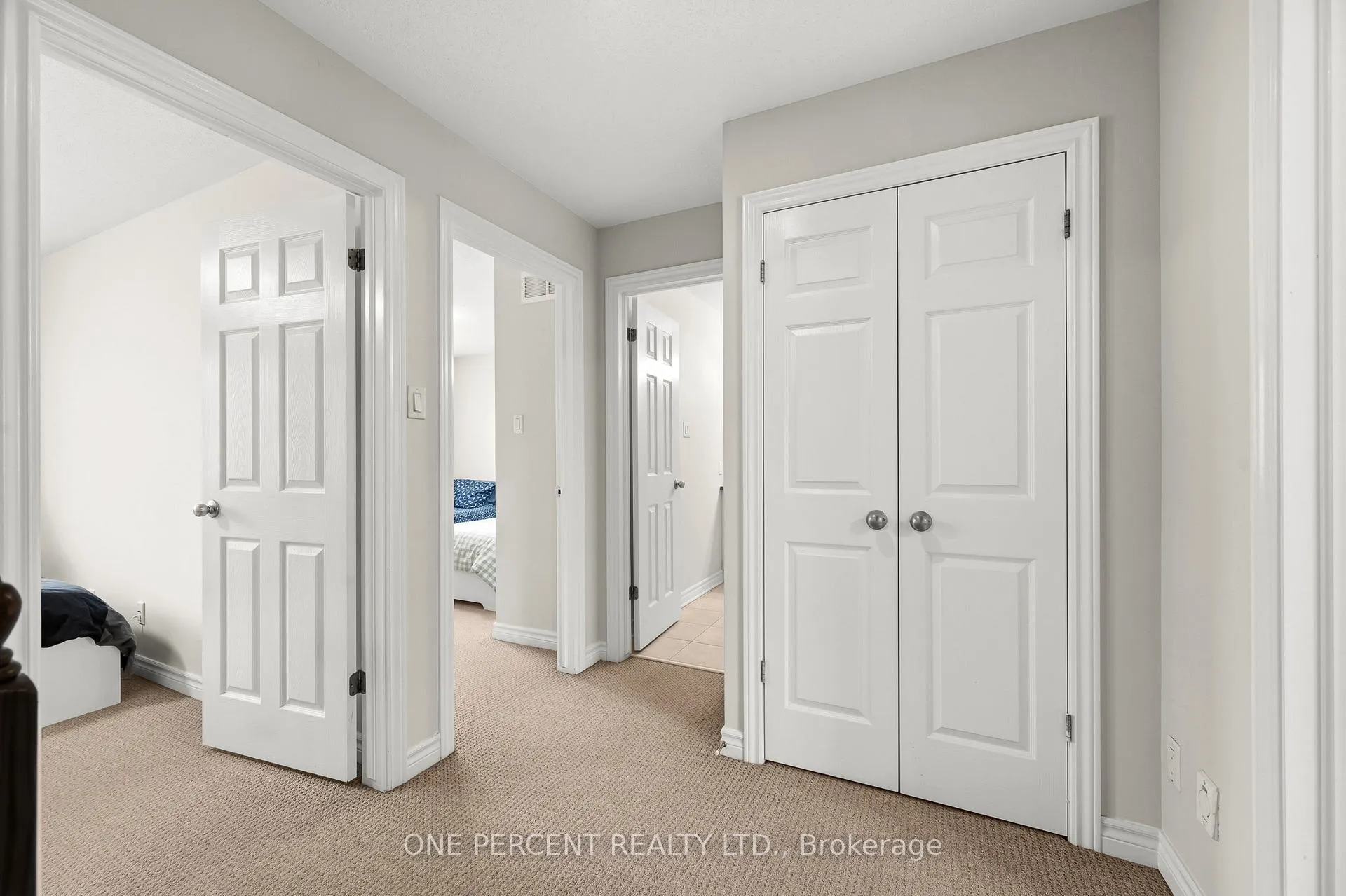 Photo 21 of 620 Clearbrook Drive, Ottawa, Barrhaven - Strandherd — HOMEH