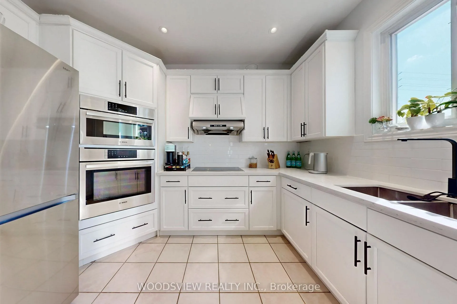 Photo 5 of 899 Voyager Avenue, Pickering, Dunbarton — HOMEH