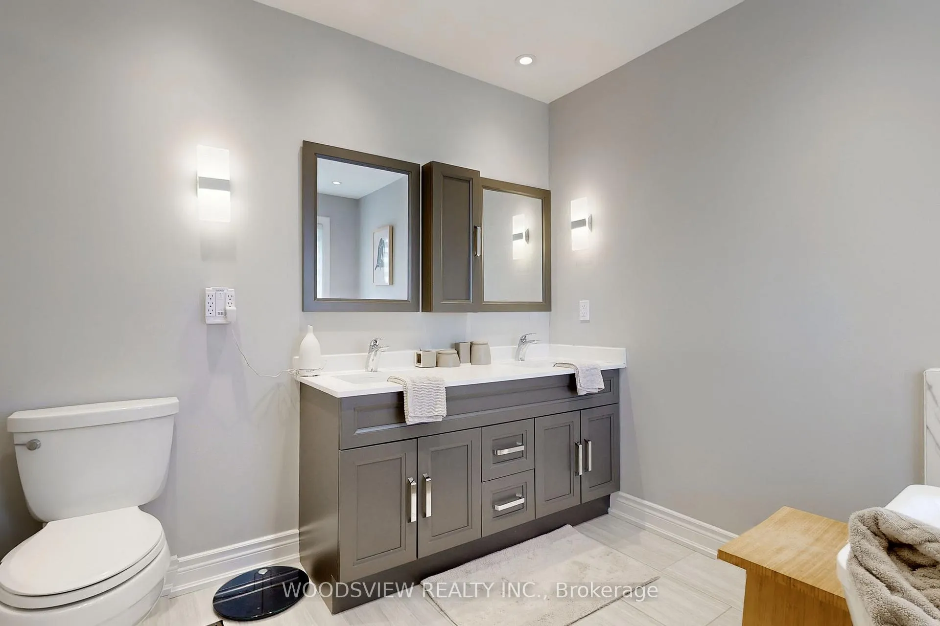 Photo 19 of 899 Voyager Avenue, Pickering, Dunbarton — HOMEH