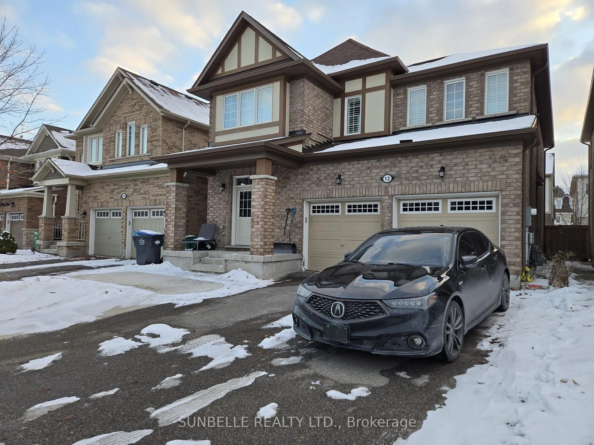Photo 28 of Unit upper levels, 12 Polstar Road, Brampton, Northwest Brampton — HOMEH