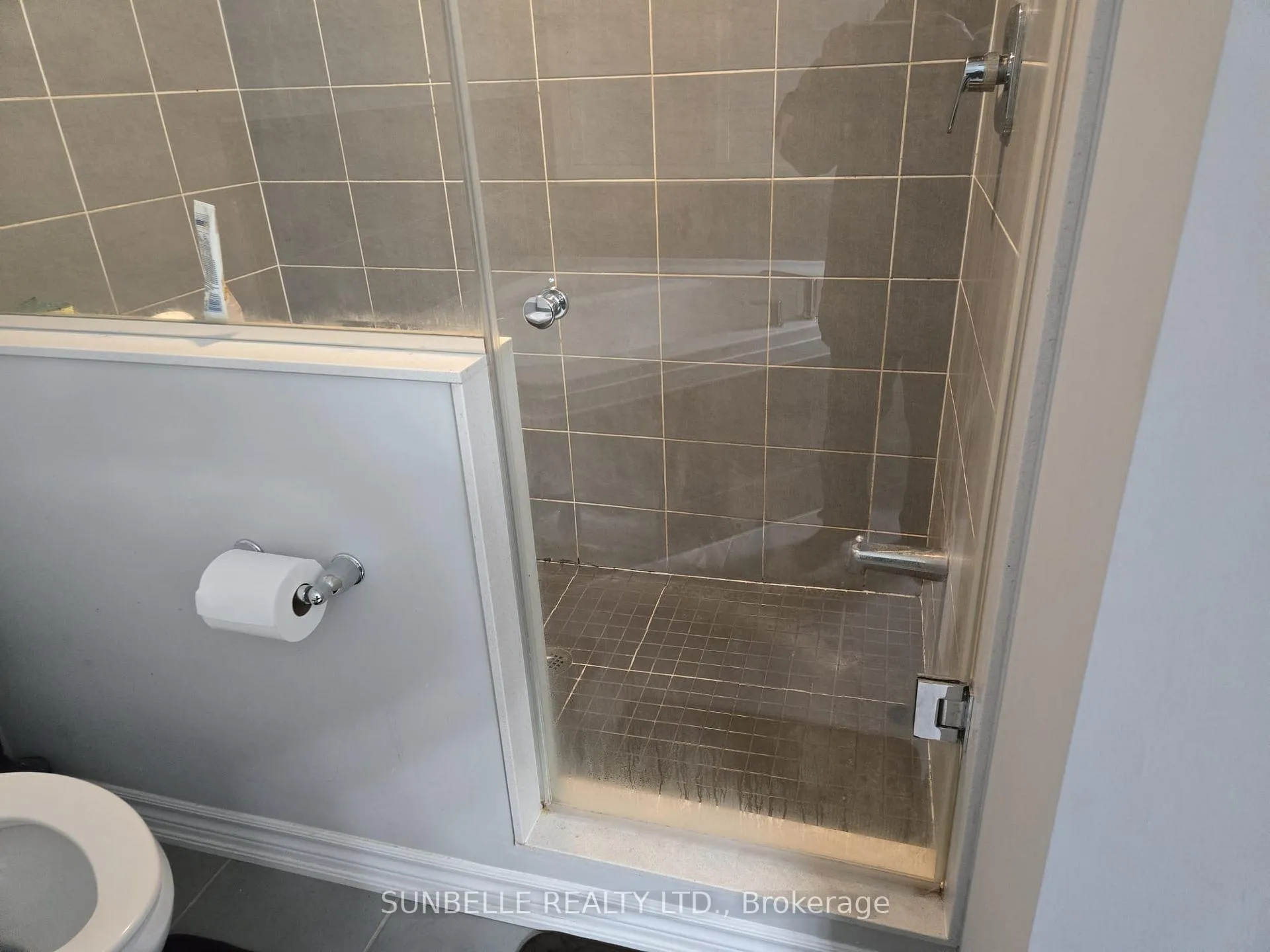 Photo 519 of Unit upper levels, 12 Polstar Road, Brampton, Northwest Brampton — HOMEH