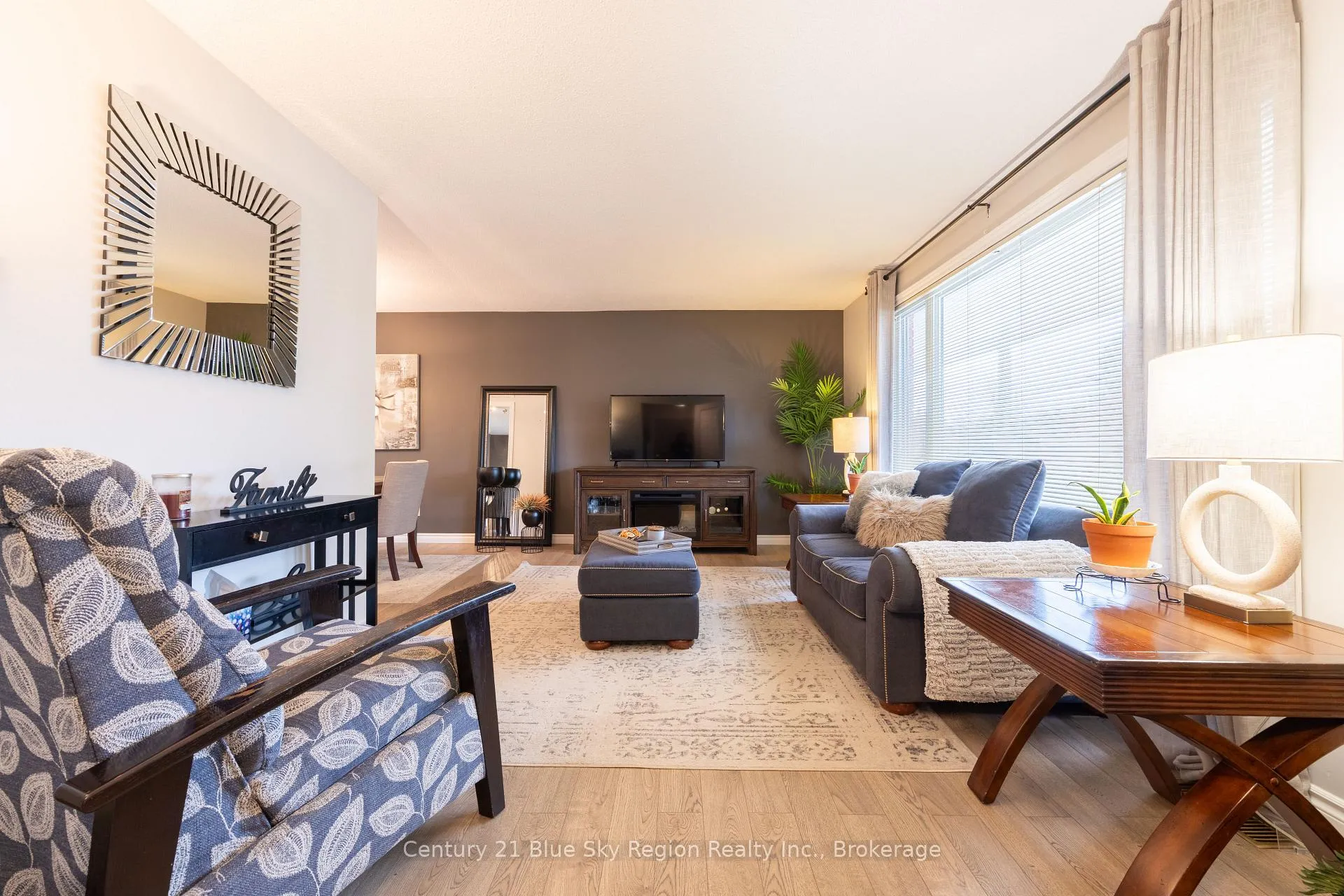 Photo 4 of 138 Macbeth Crescent, North Bay, Widdifield — HOMEH