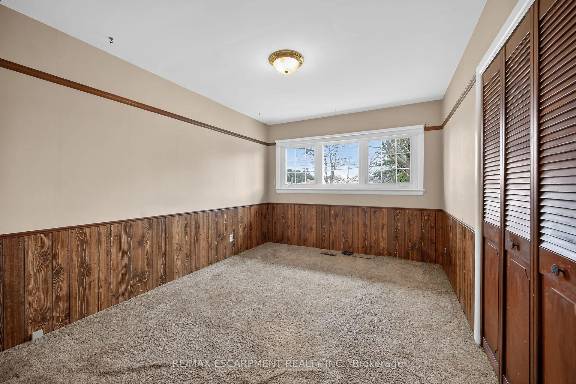 Photo 13 of 156 Chesley Street, Hamilton, Gourley — HOMEH