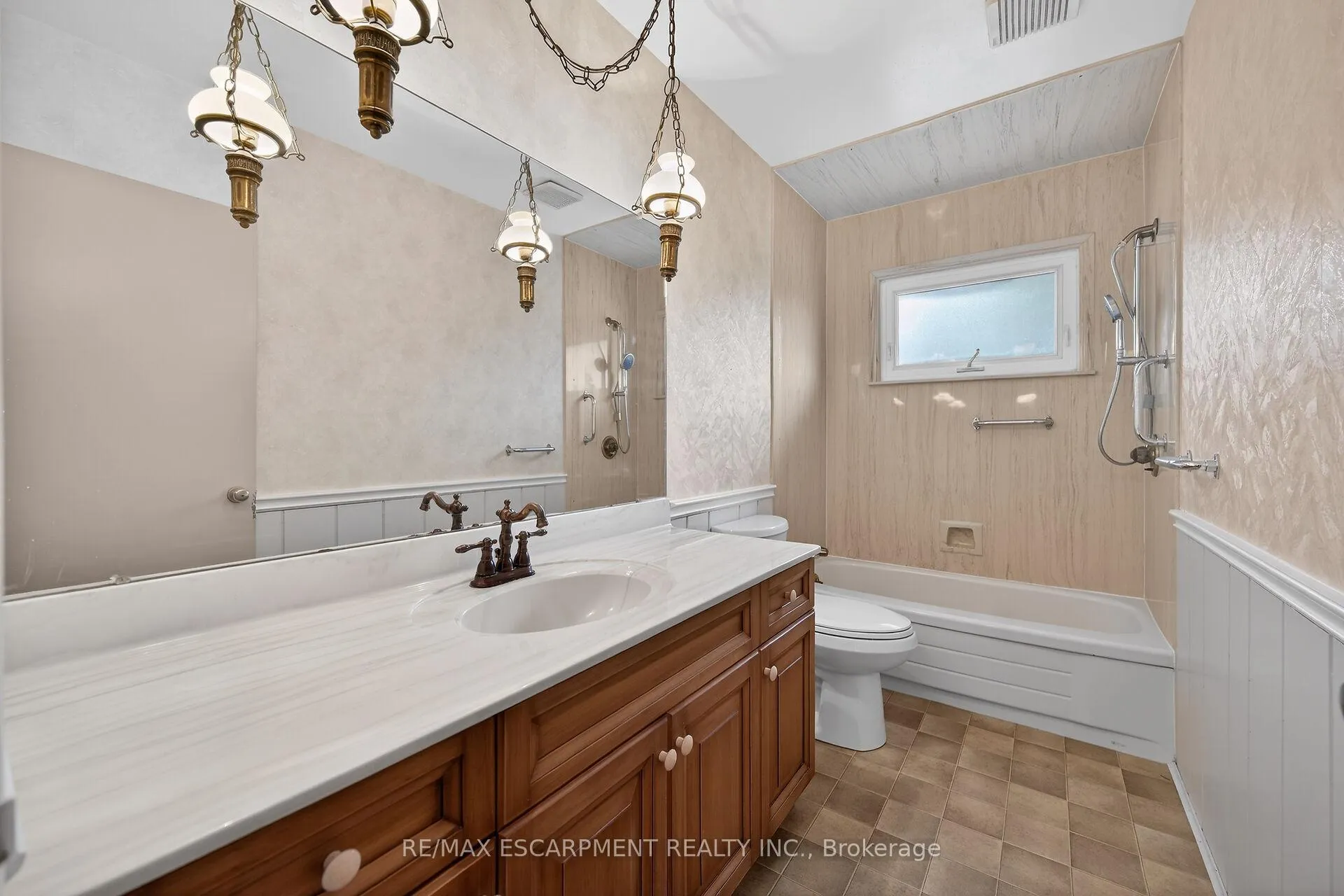 Photo 16 of 156 Chesley Street, Hamilton, Gourley — HOMEH