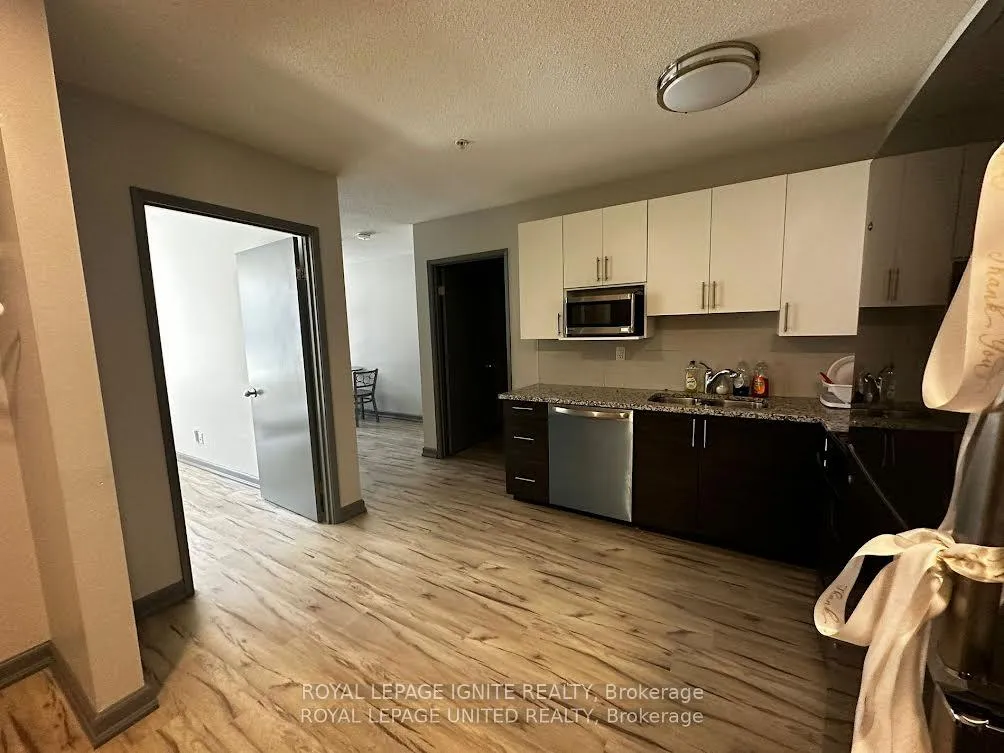 Photo 2 of Unit 111, 258A Sunview Street, Waterloo, Beechwood/University — HOMEH