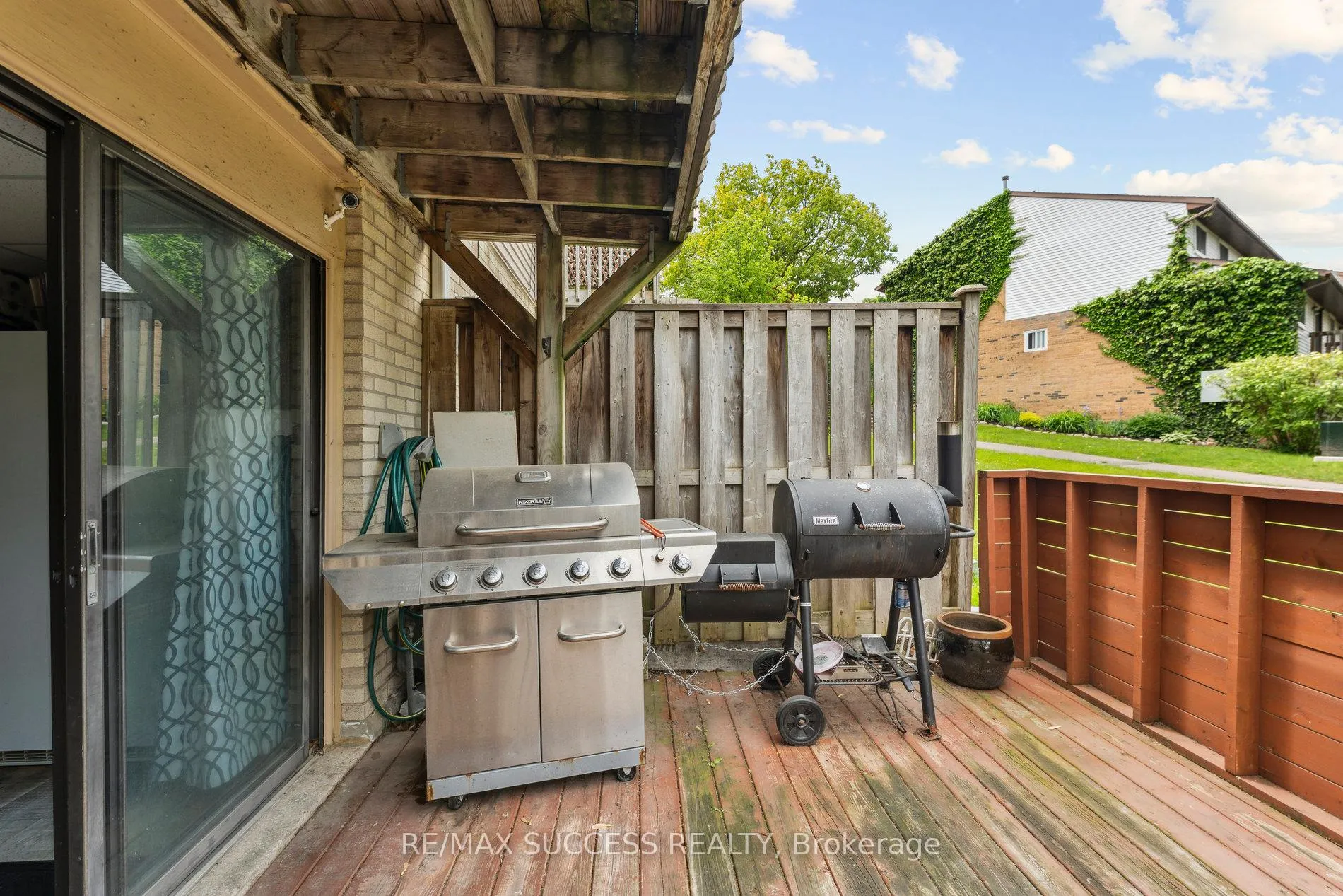Photo 18 of 82 Lynden Circle, Halton Hills, Georgetown — HOMEH