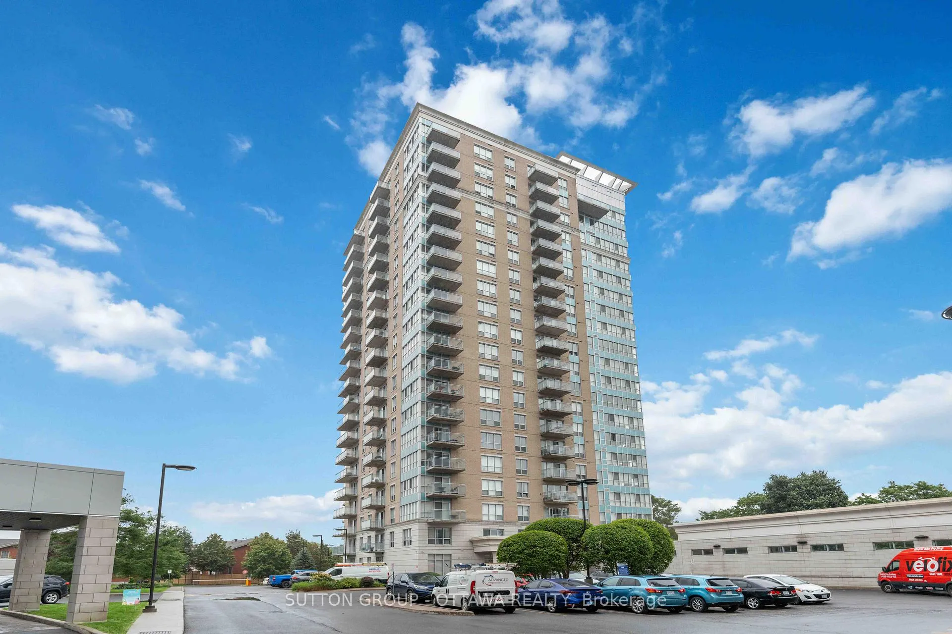 Front of Unit 1608, 90 Landry Street