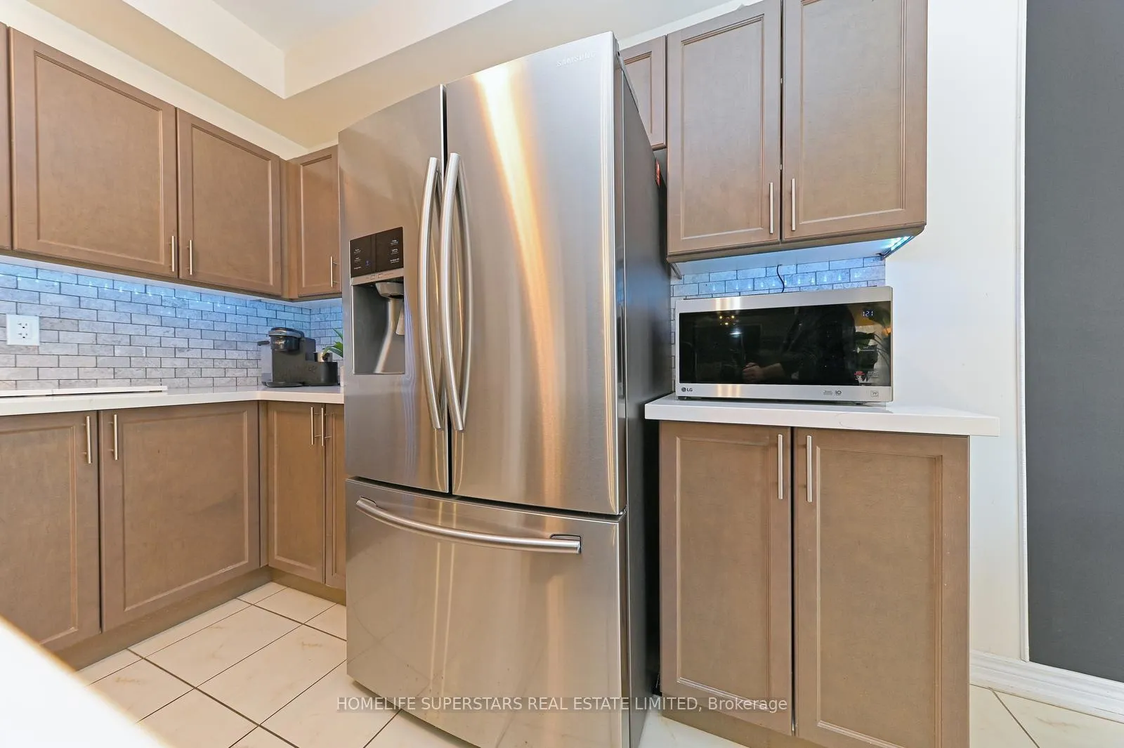 Photo 15 of 39 Knotty Pine Avenue, Cambridge, Preston Heights — HOMEH