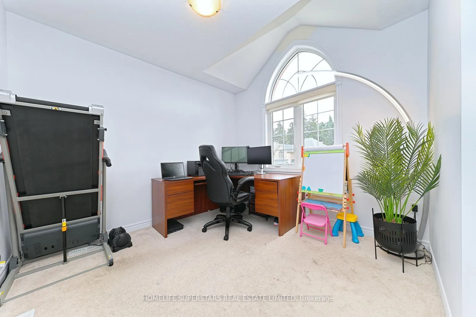 Photo 24 of 39 Knotty Pine Avenue, Cambridge, Preston Heights — HOMEH