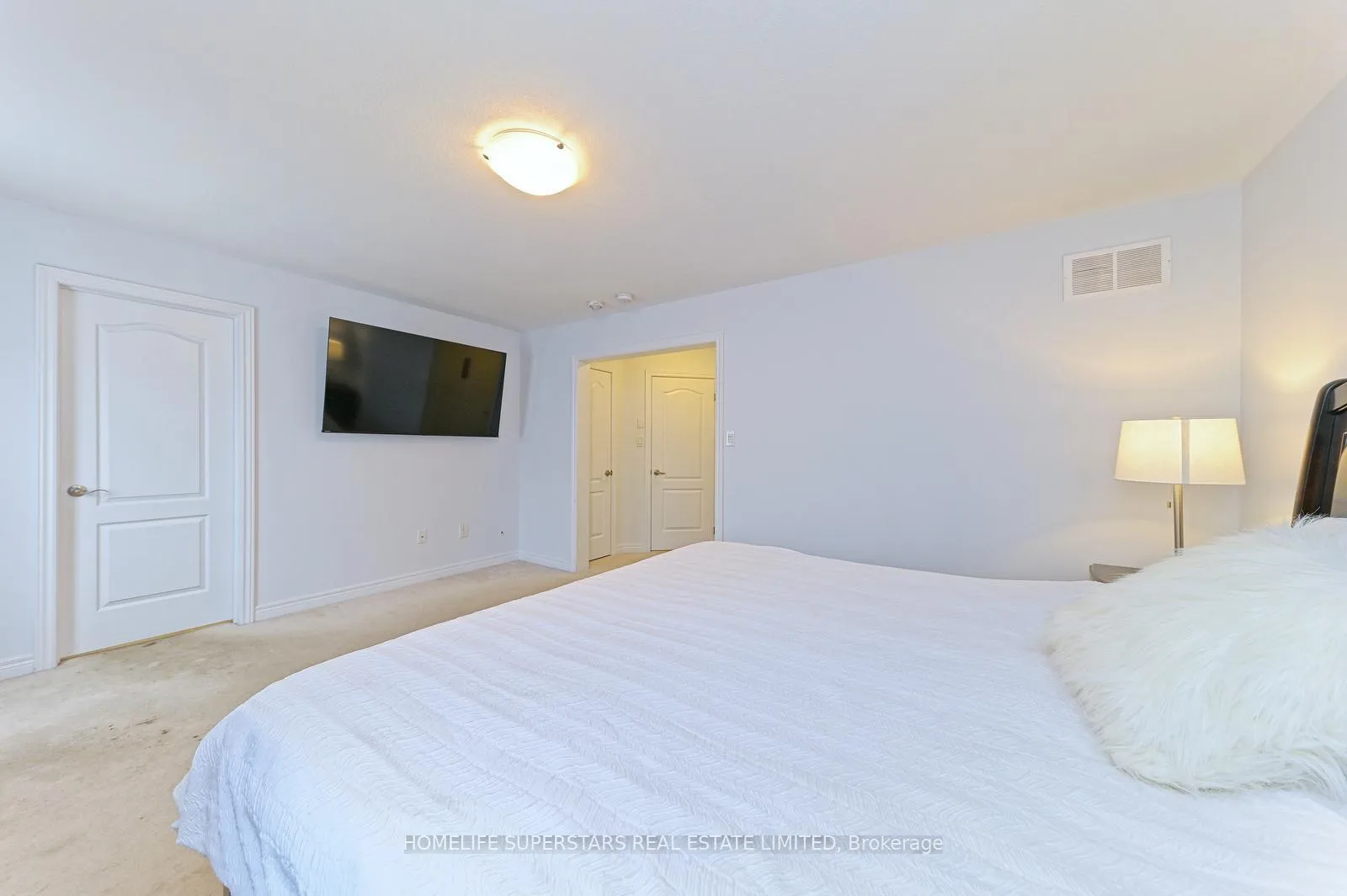 Photo 32 of 39 Knotty Pine Avenue, Cambridge, Preston Heights — HOMEH
