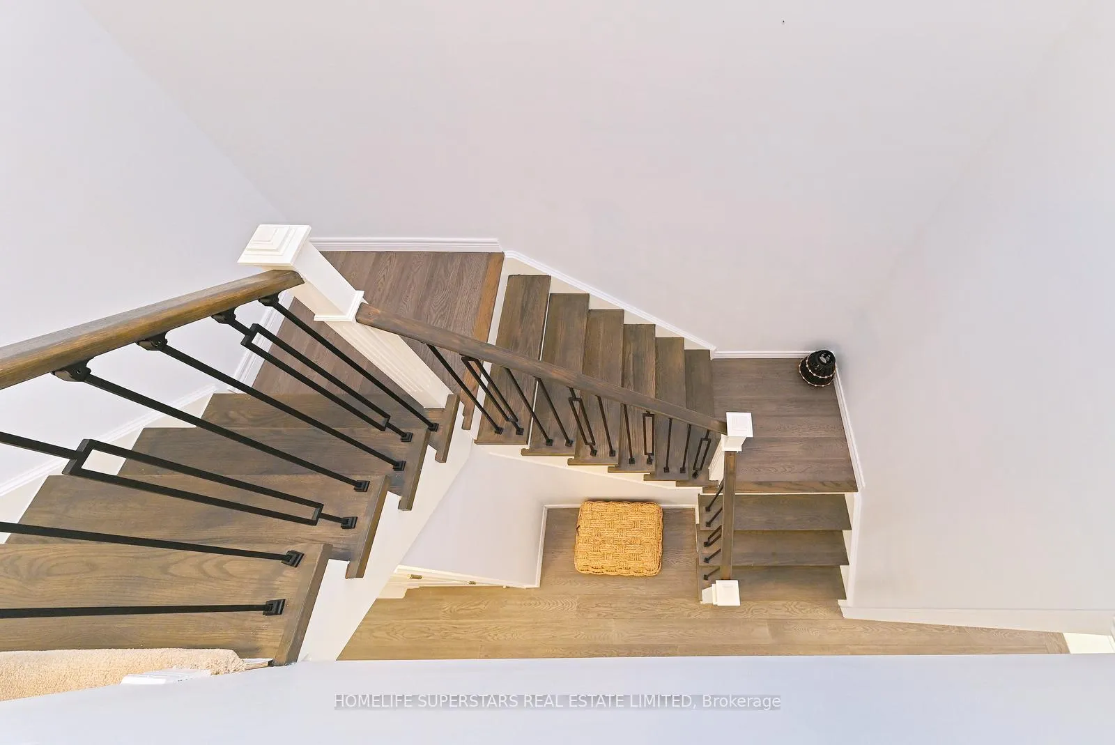 Photo 39 of 39 Knotty Pine Avenue, Cambridge, Preston Heights — HOMEH